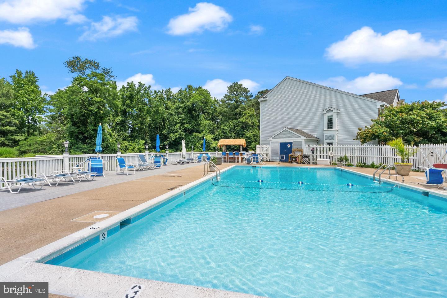 WATERS EDGE - Residential