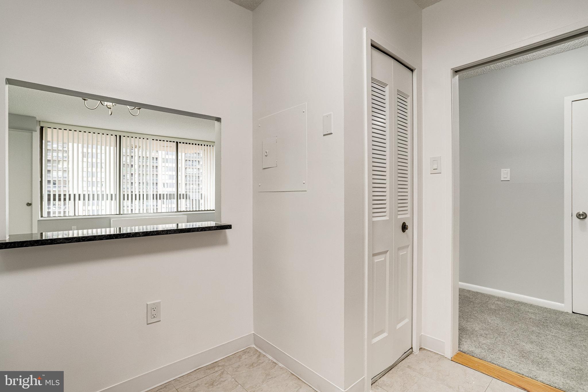 SKYLINE PLAZA - Residential Lease