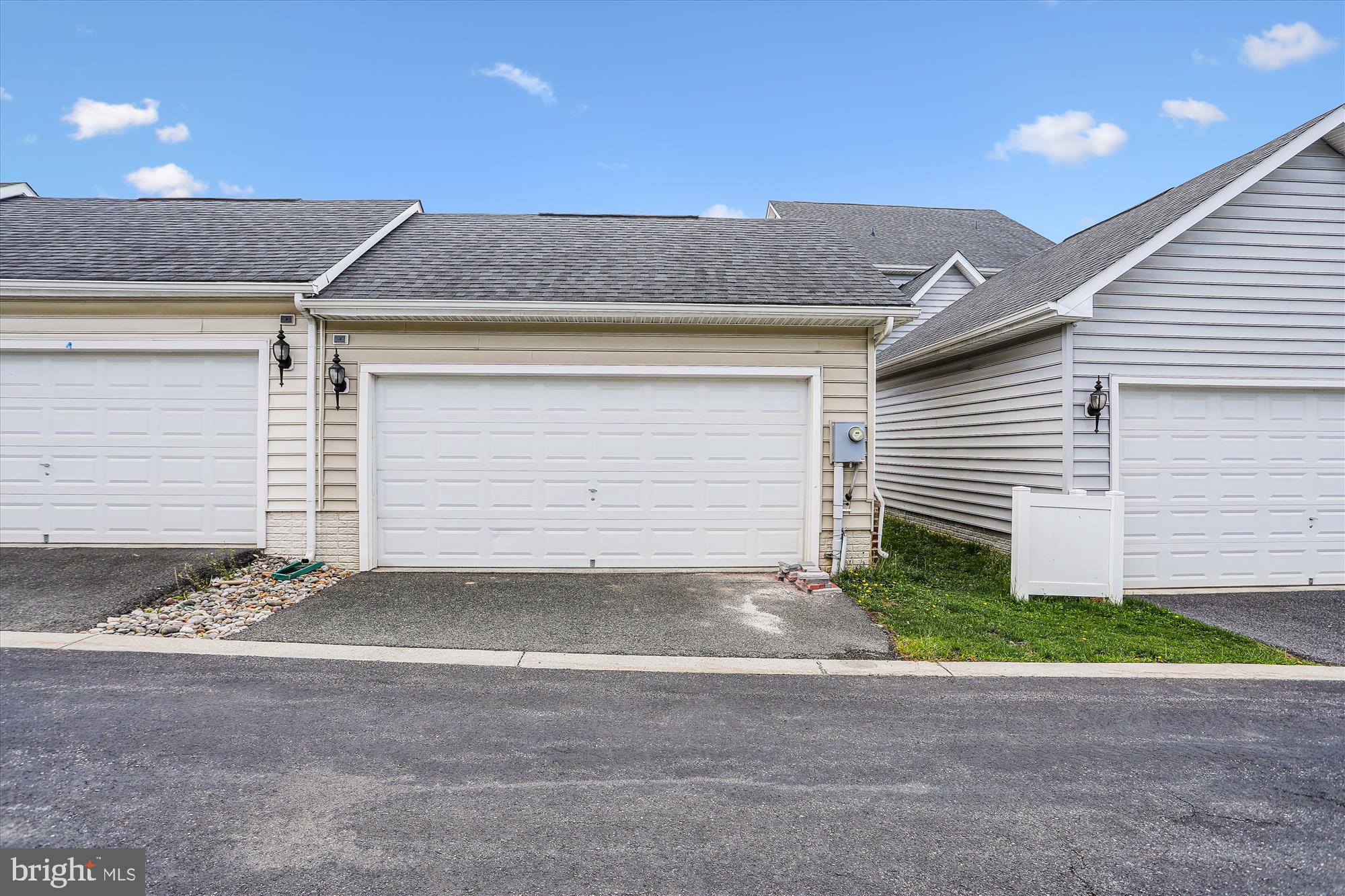 CLARKSBURG VILLAGE - Residential Lease