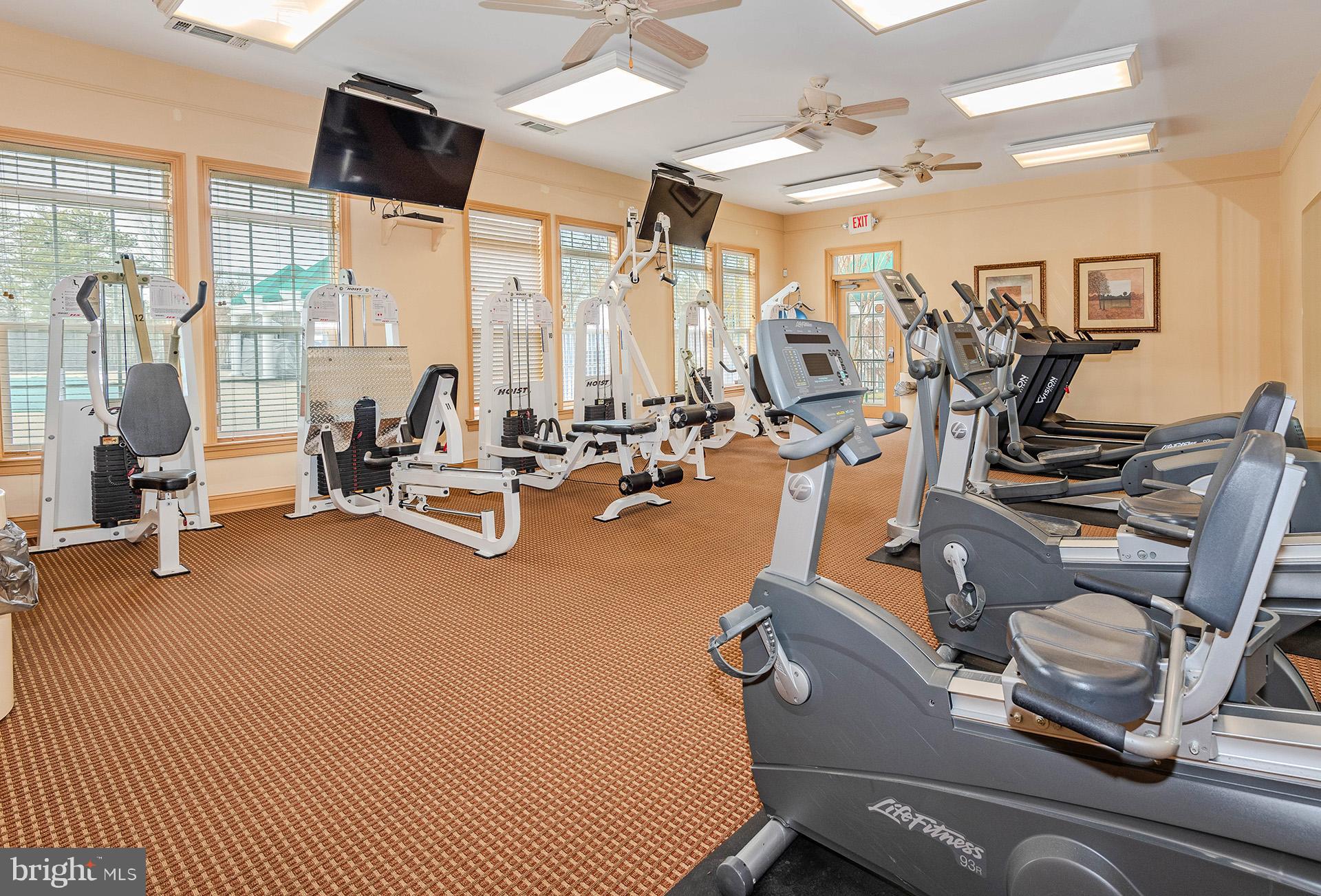 PINEY ORCHARD - Residential