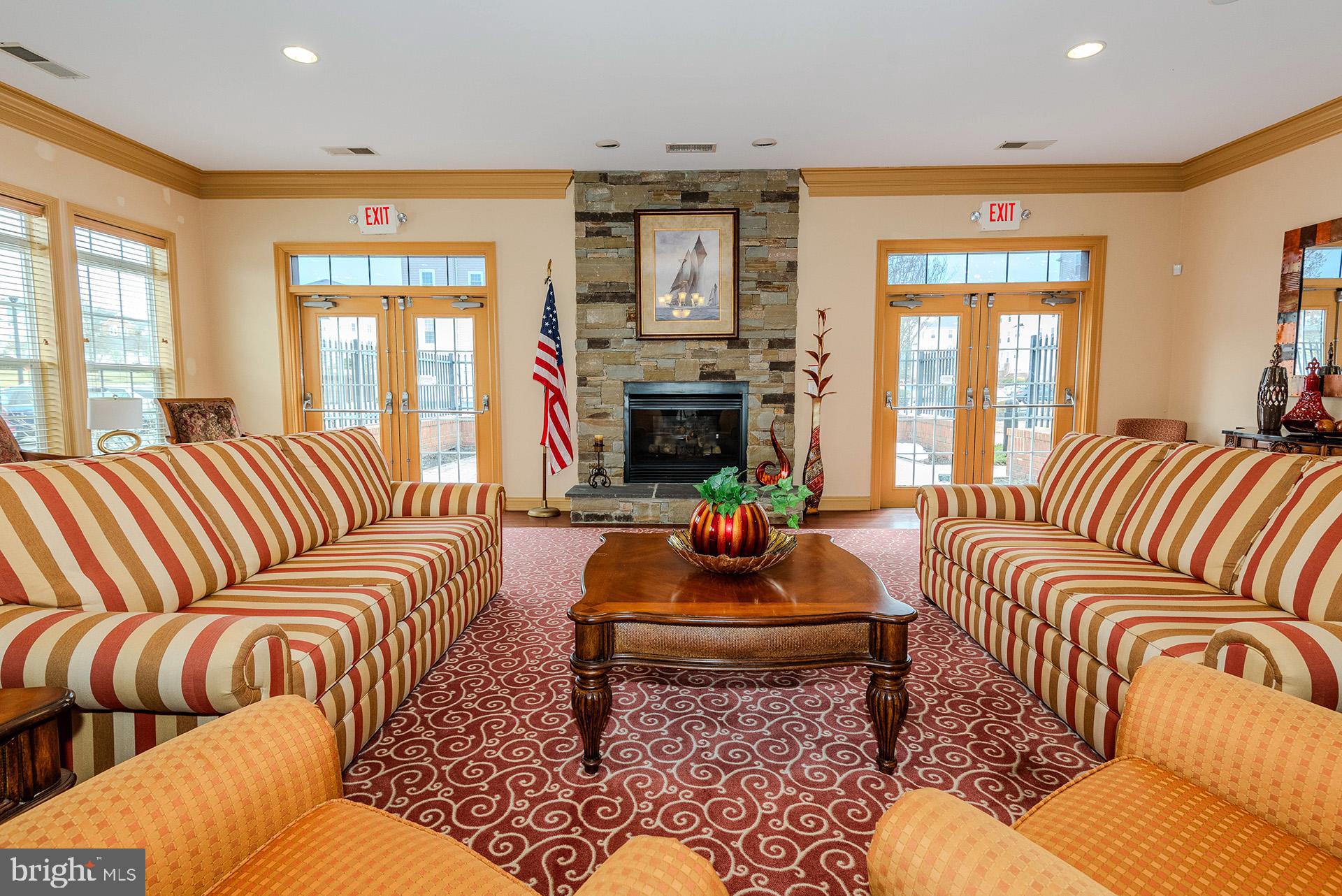 PINEY ORCHARD - Residential