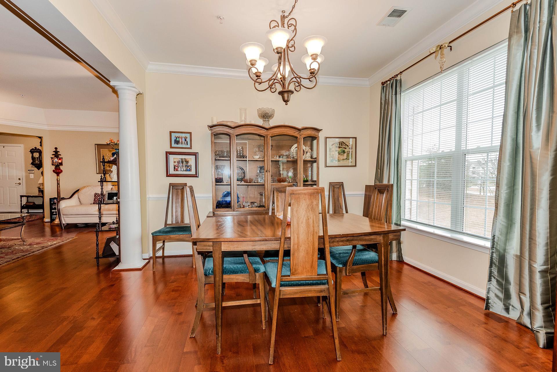 PINEY ORCHARD - Residential