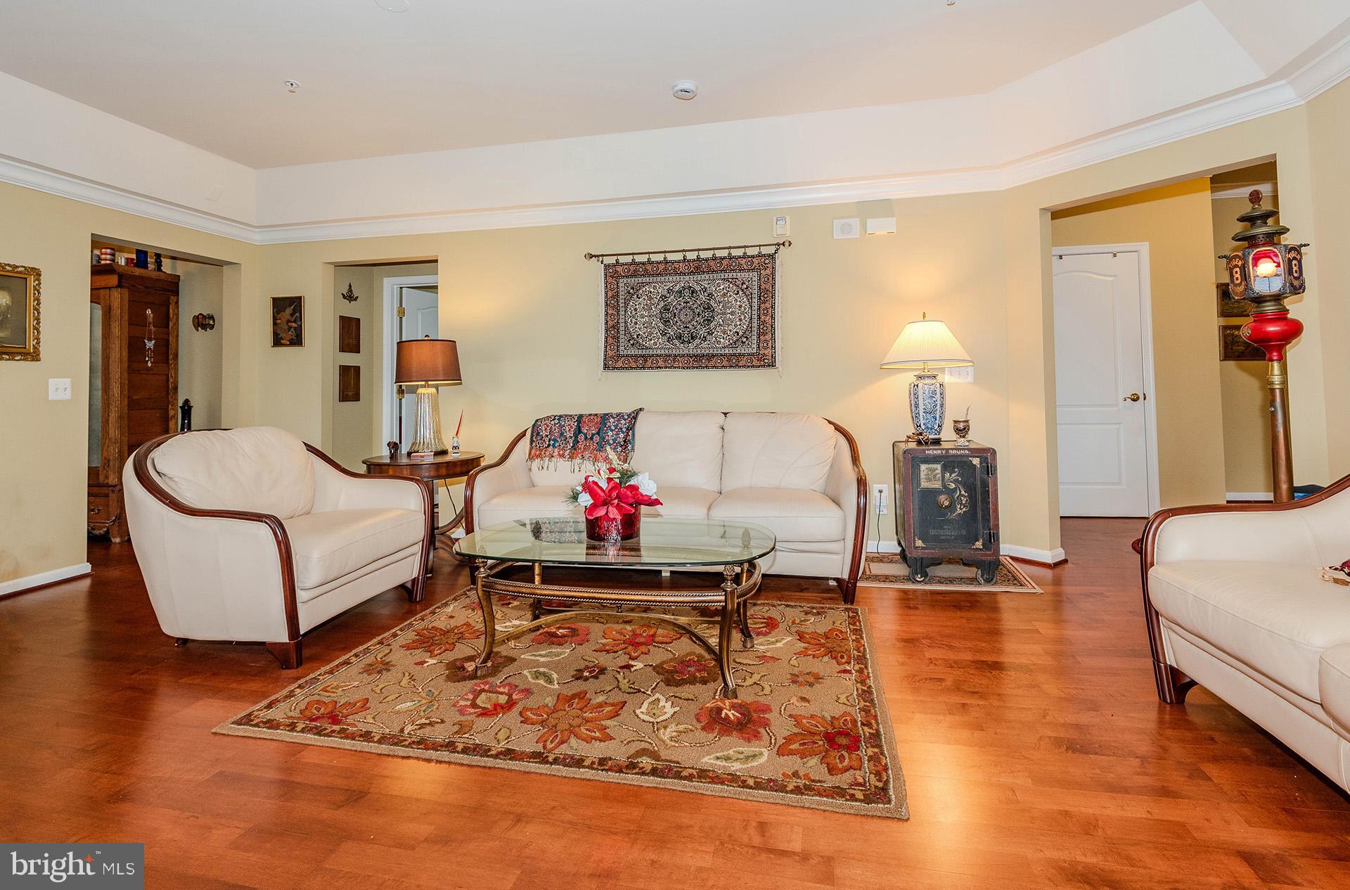 PINEY ORCHARD - Residential