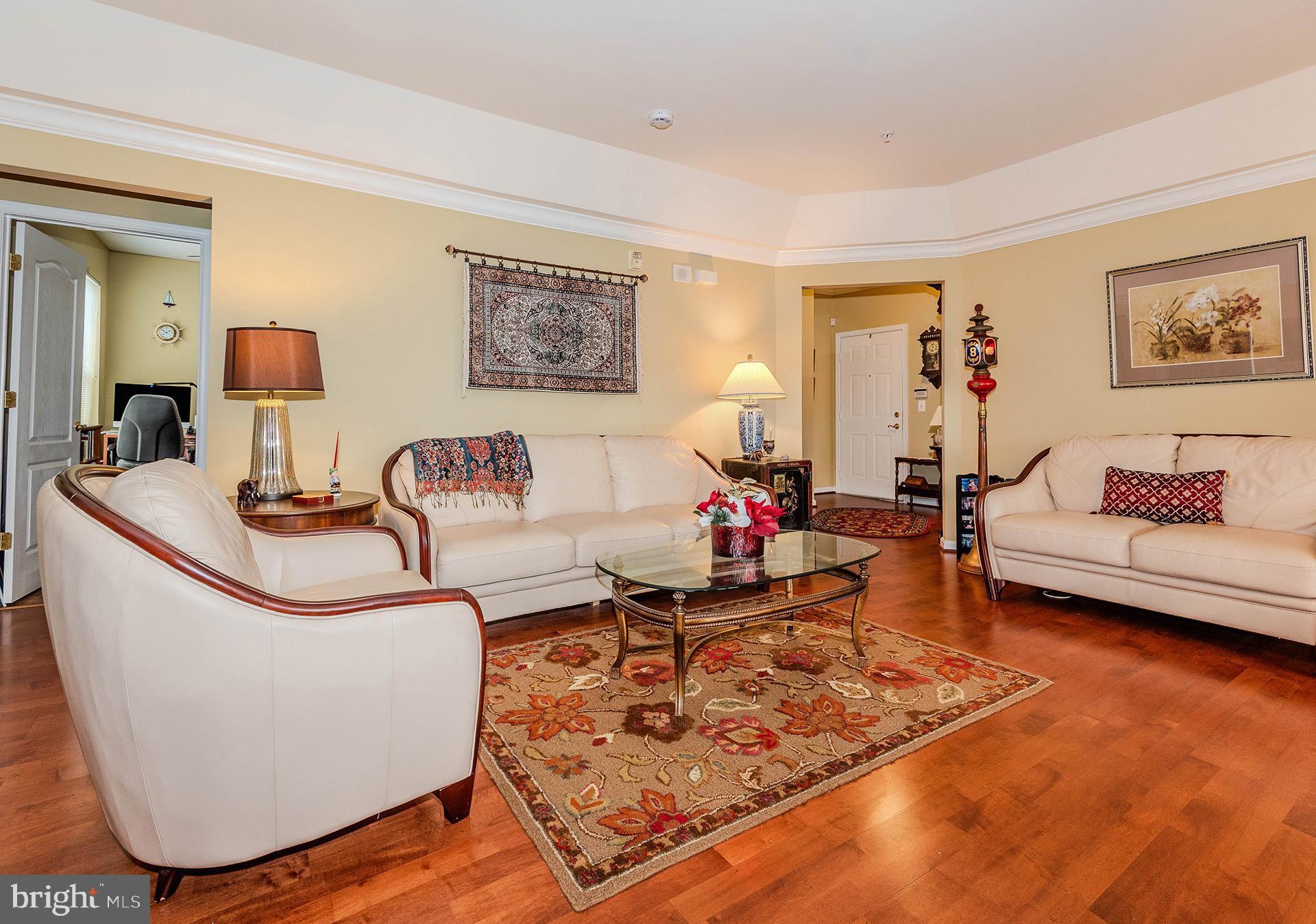 PINEY ORCHARD - Residential