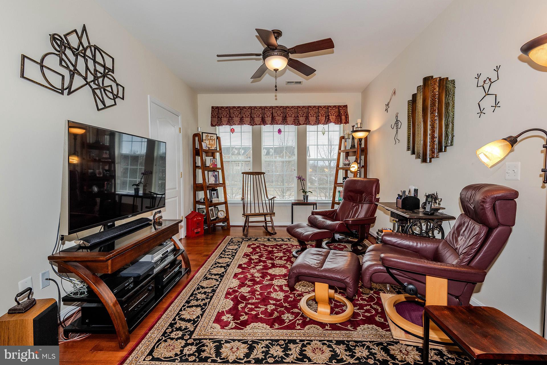 PINEY ORCHARD - Residential