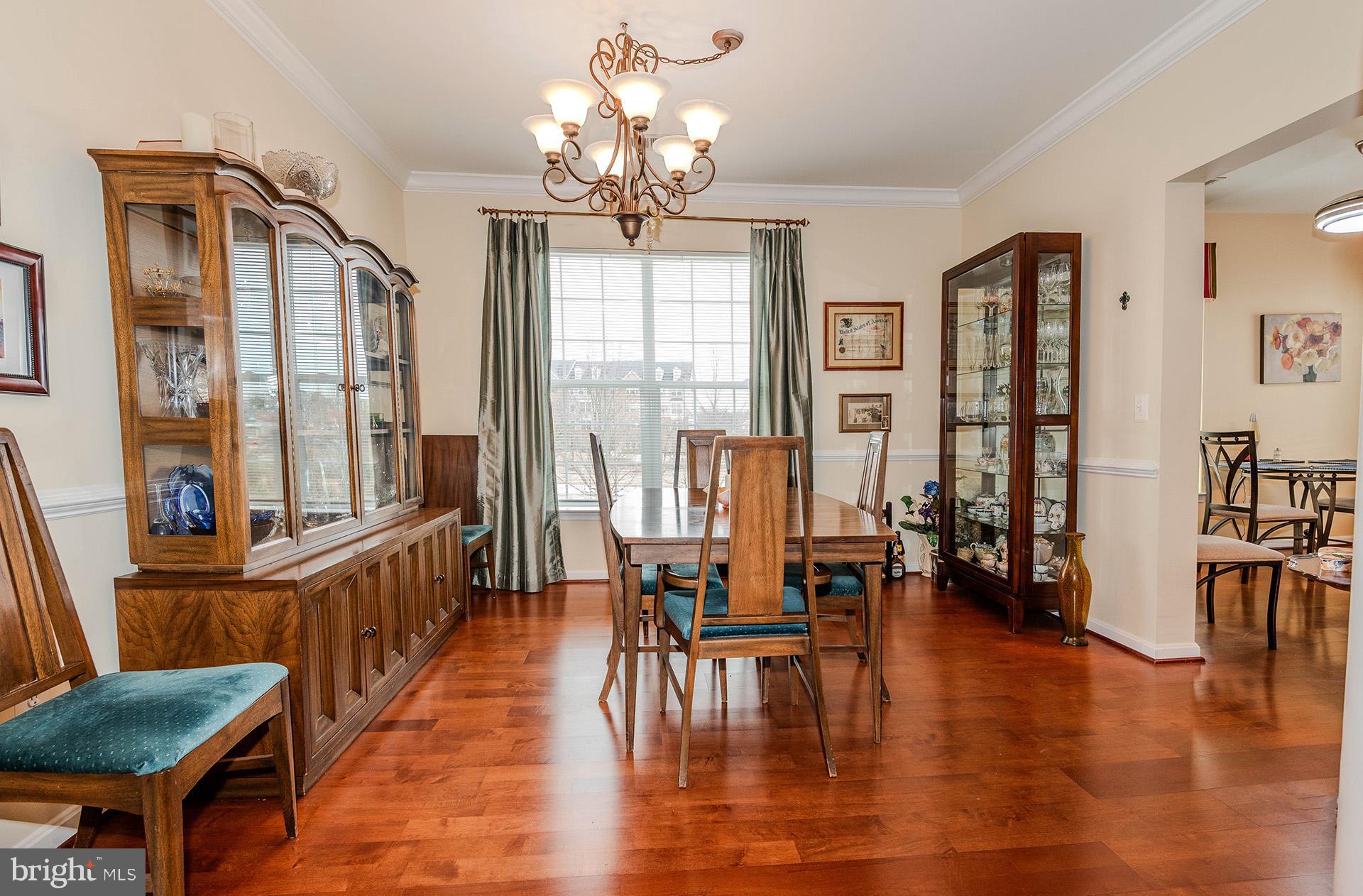 PINEY ORCHARD - Residential