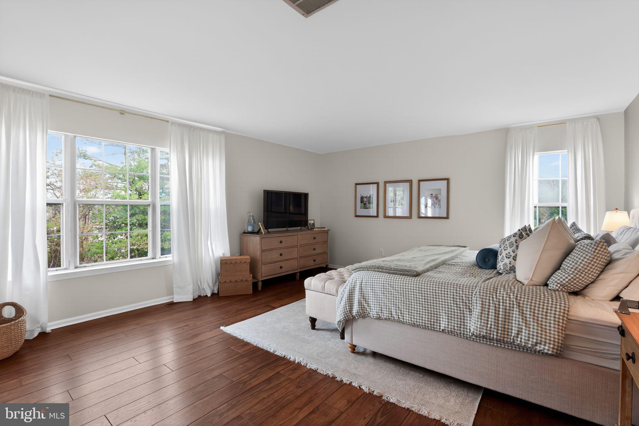 NEWTOWN GRANT - Residential