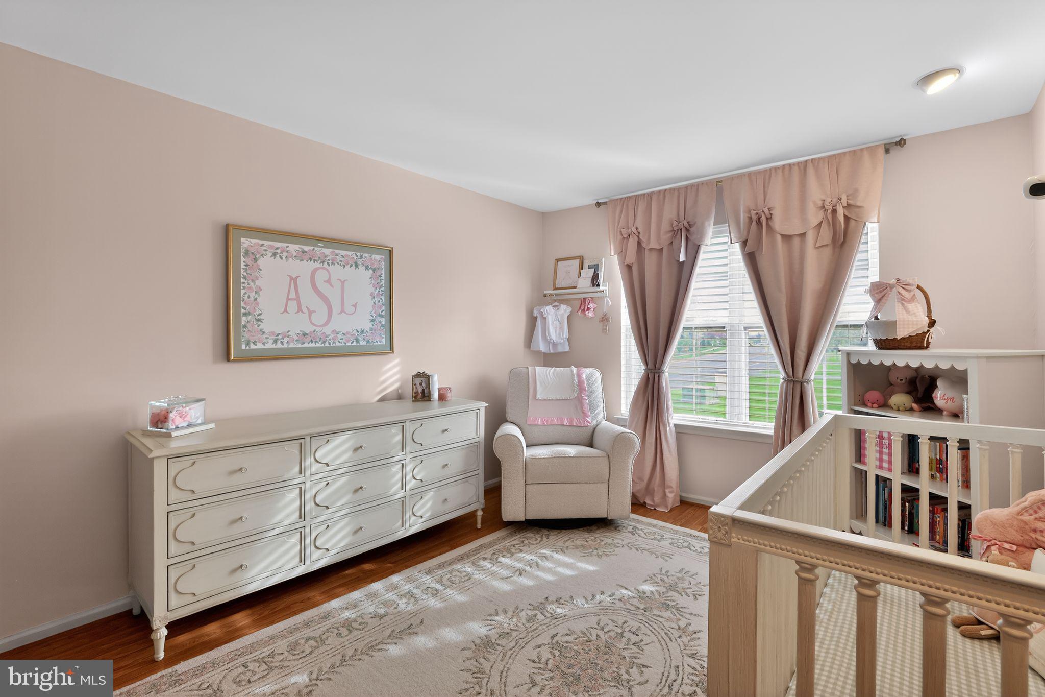 NEWTOWN GRANT - Residential