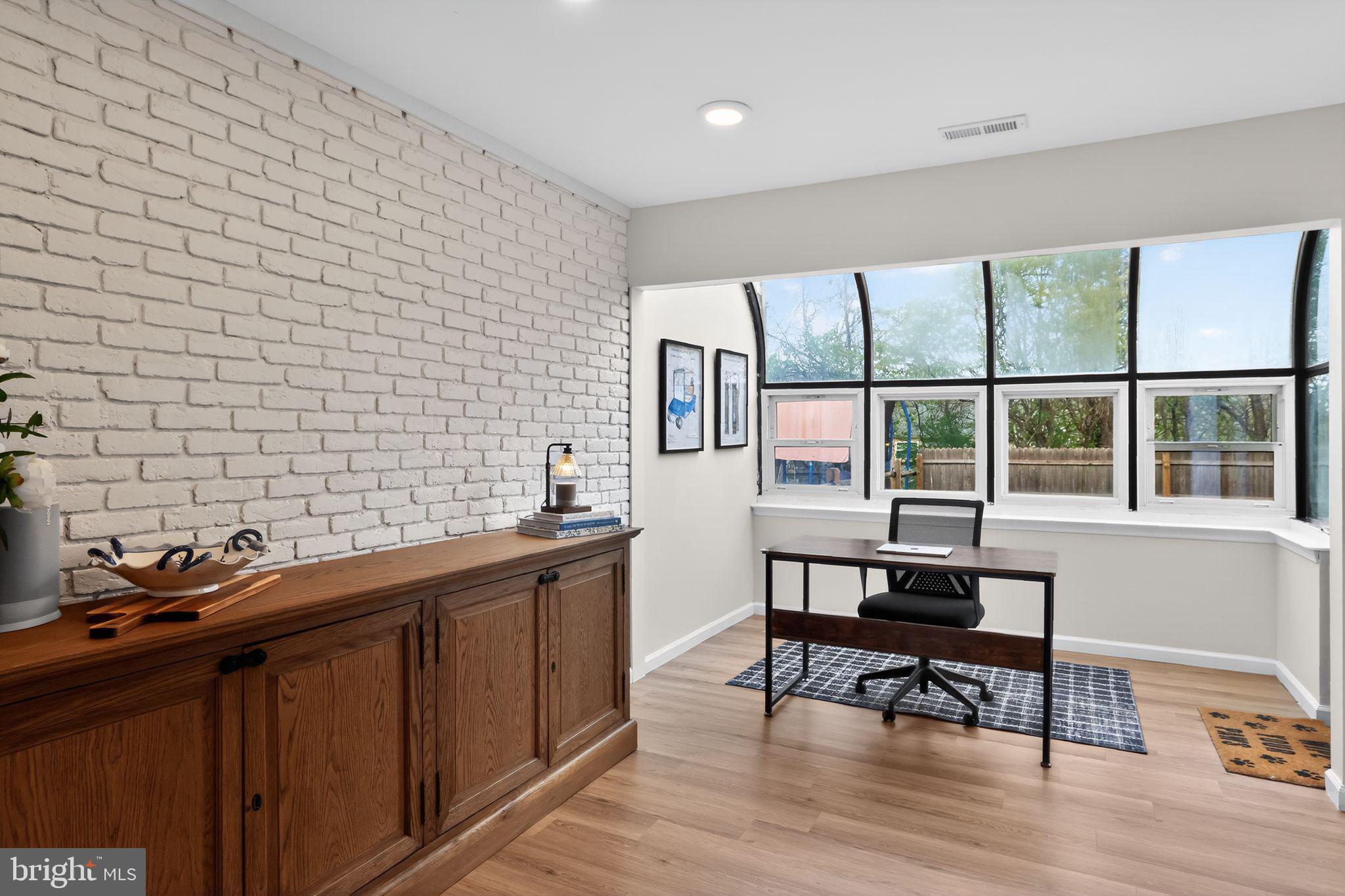 NEWTOWN GRANT - Residential