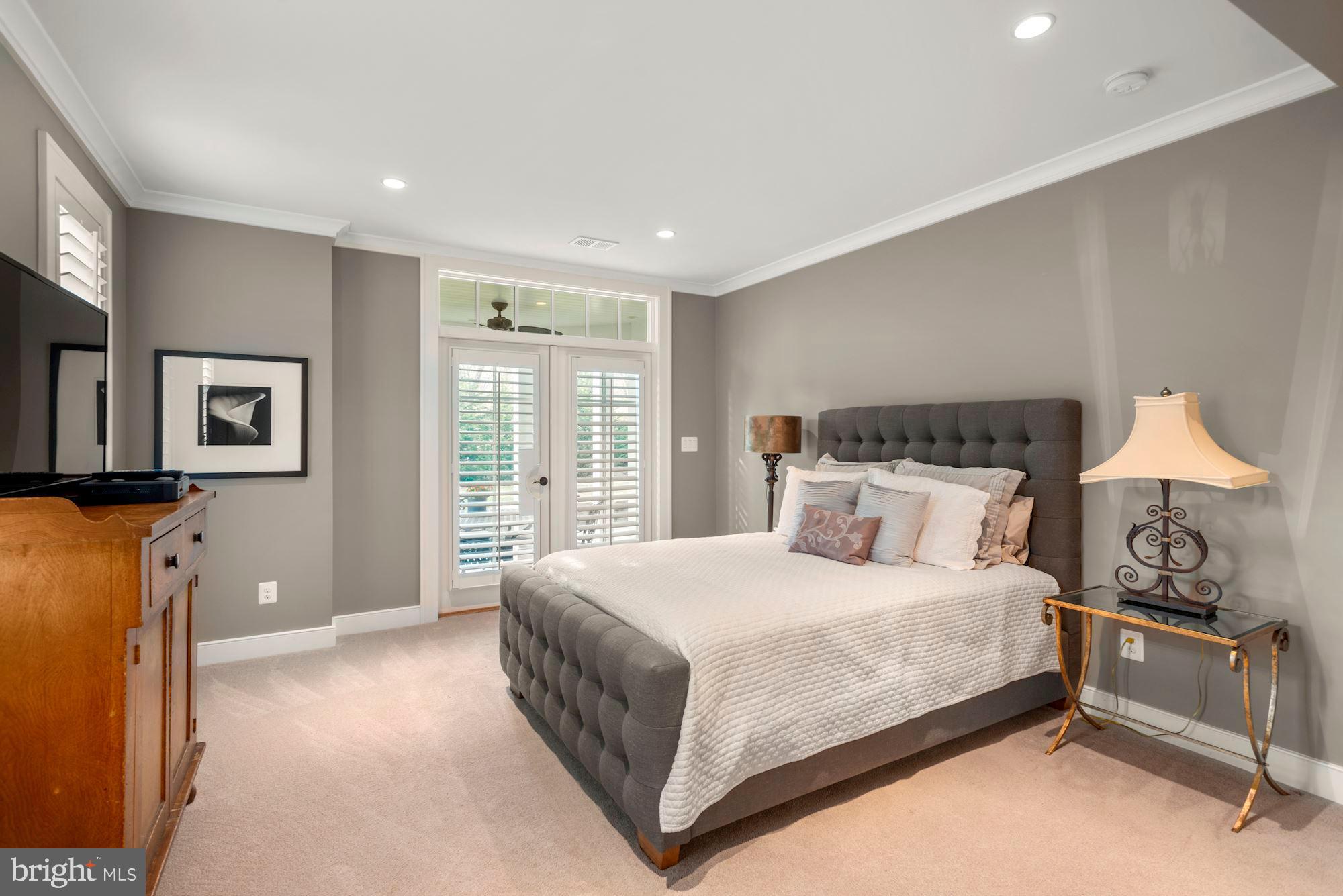 AYR HILL - Residential