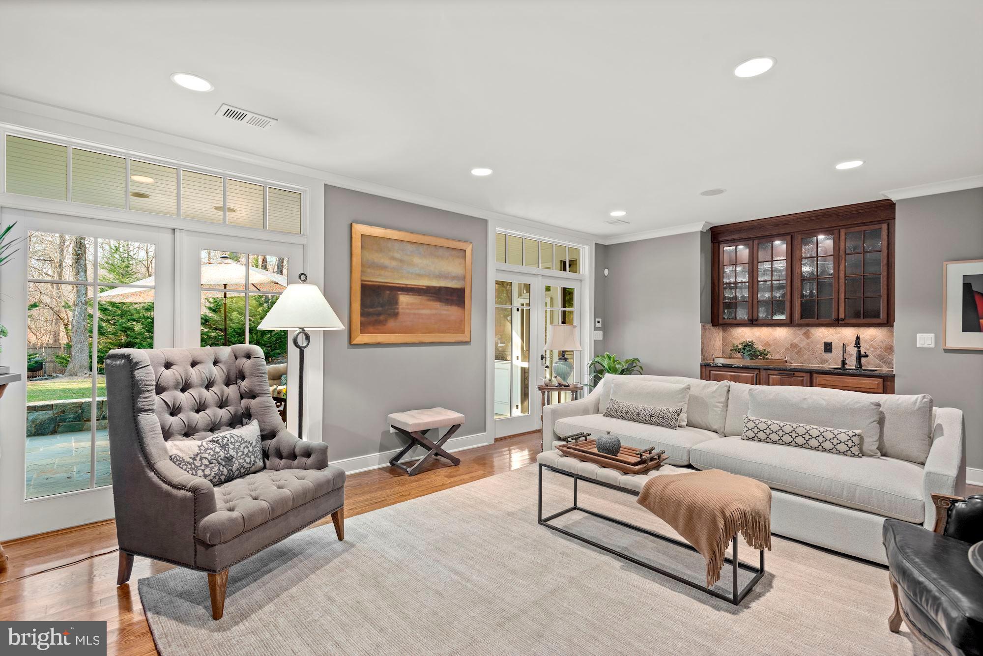 AYR HILL - Residential