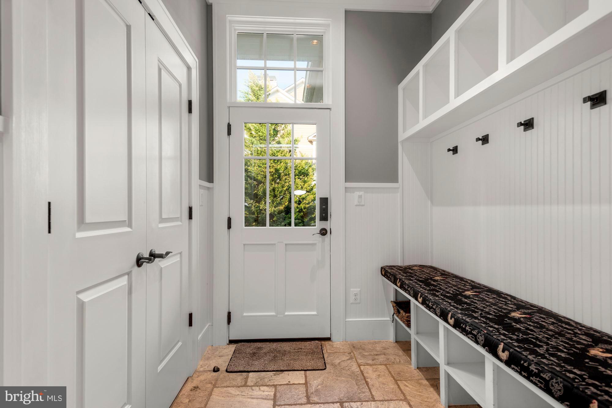 AYR HILL - Residential