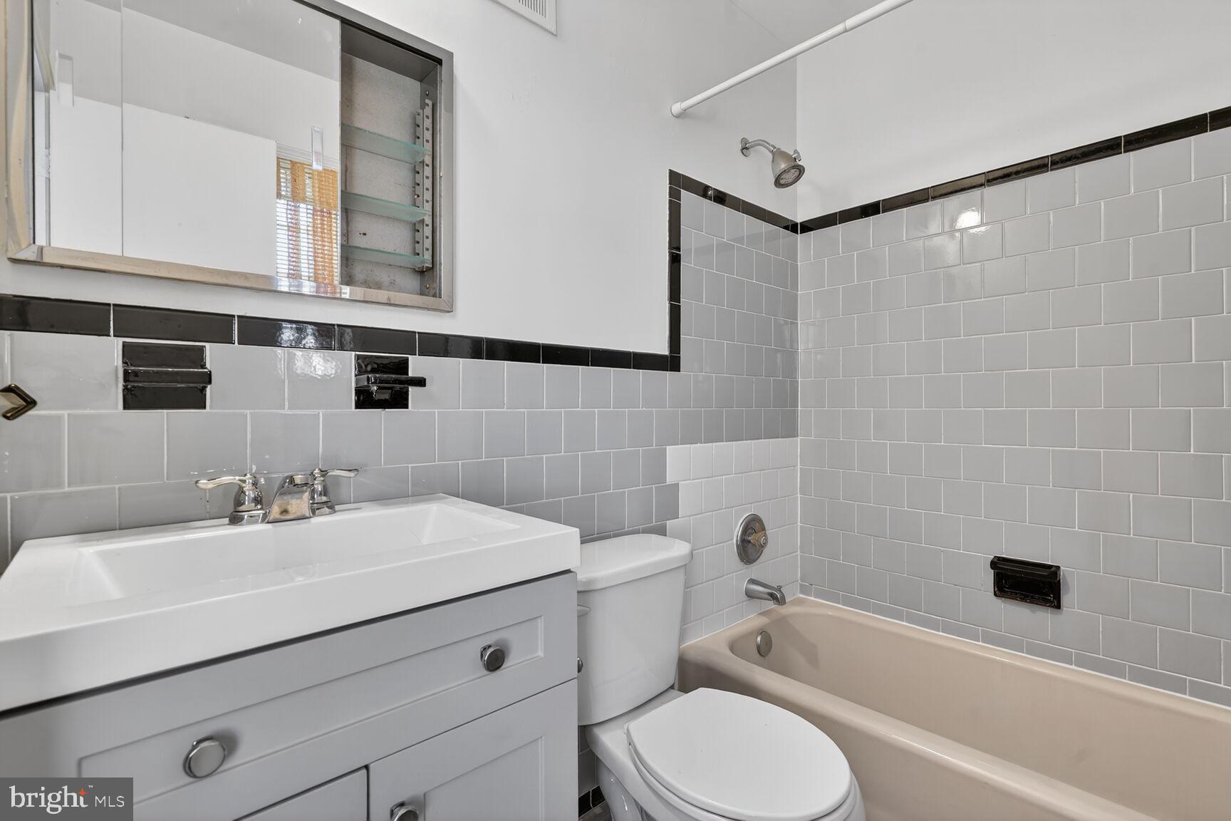 BYEFORDE - Residential