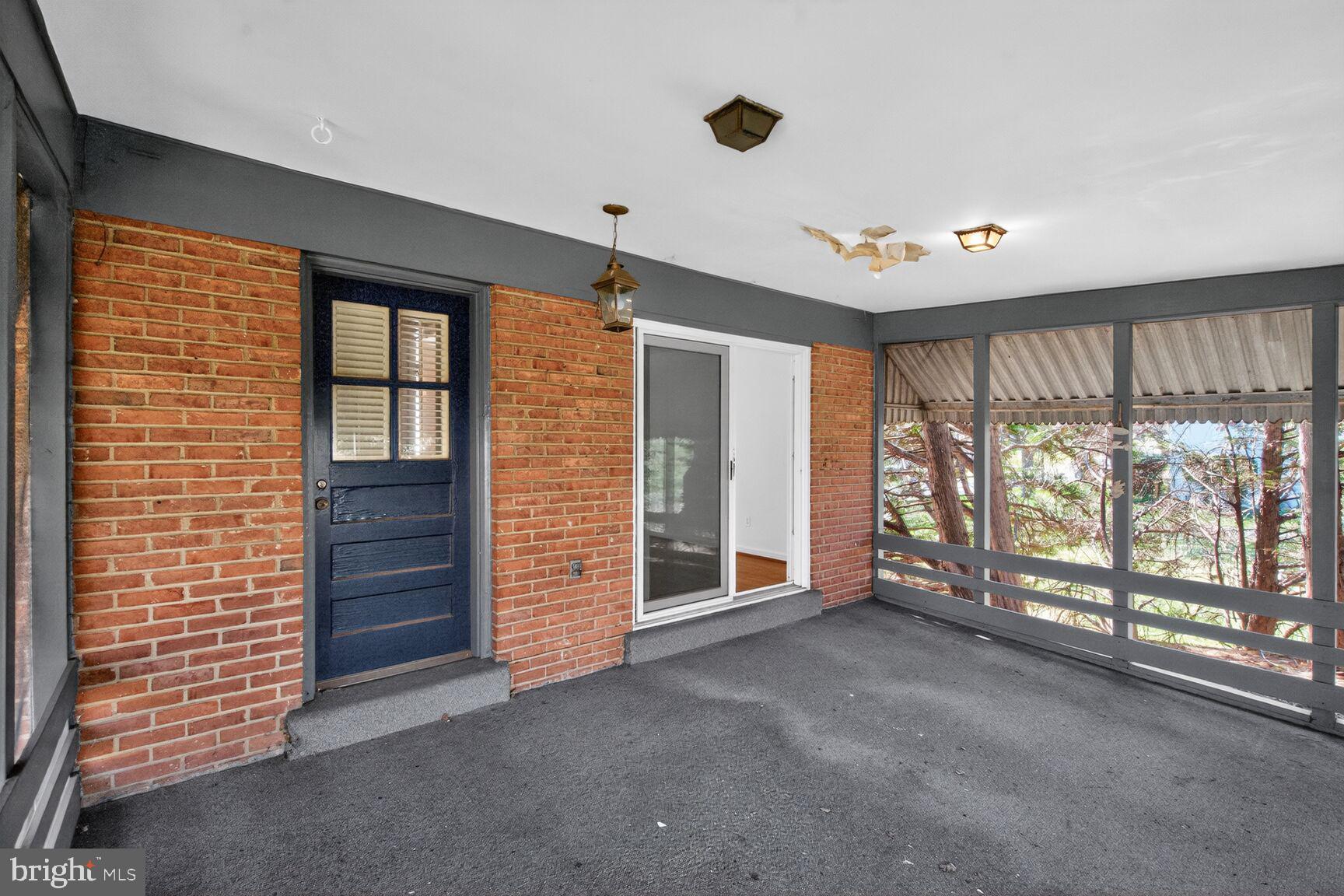 BYEFORDE - Residential