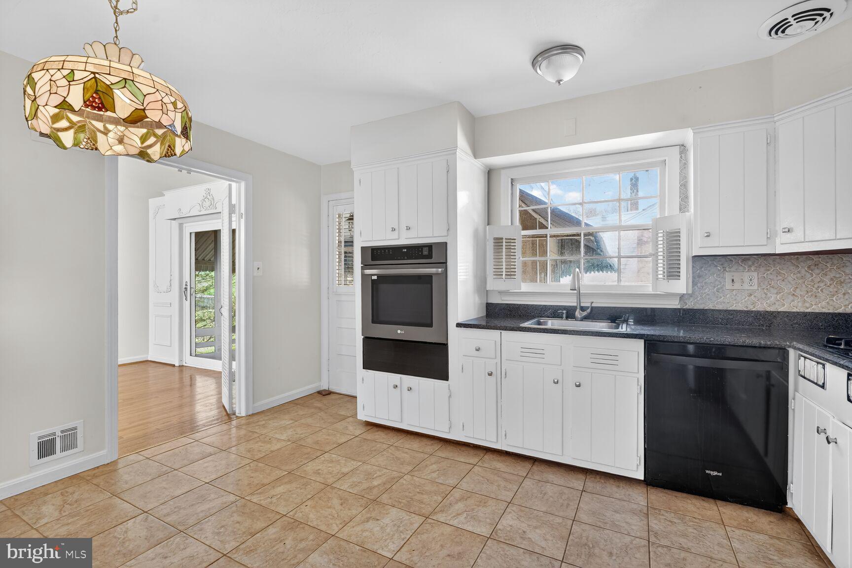 BYEFORDE - Residential