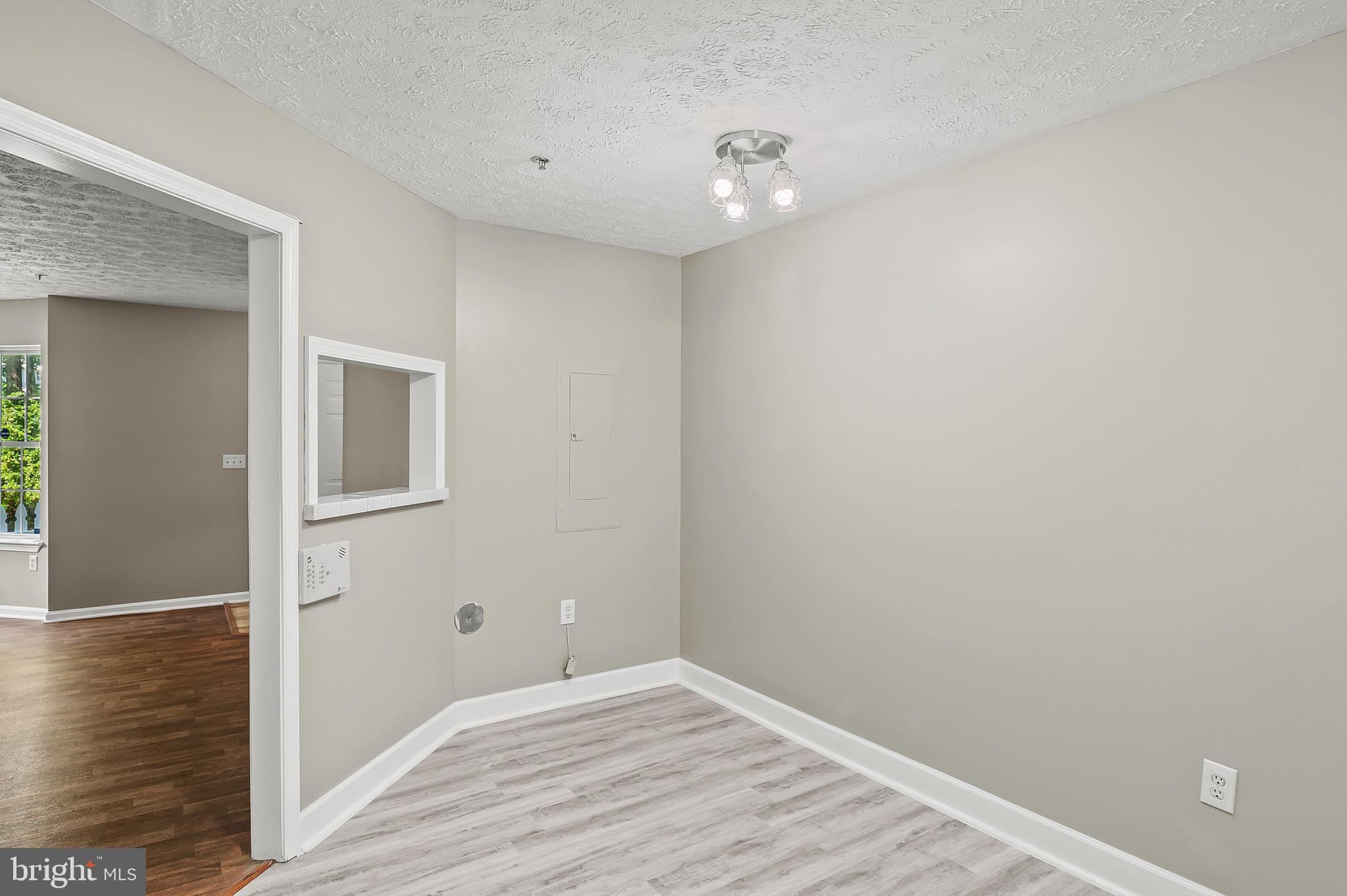 ANNAPOLIS OVERLOOK - Residential Lease