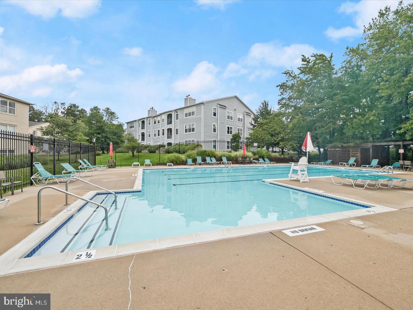 ANNAPOLIS OVERLOOK - Residential Lease