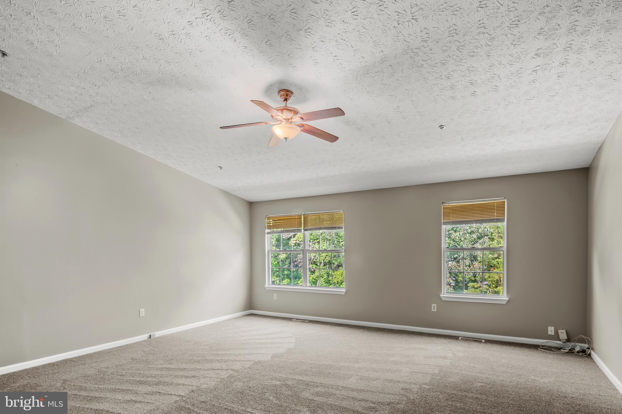 ANNAPOLIS OVERLOOK - Residential Lease