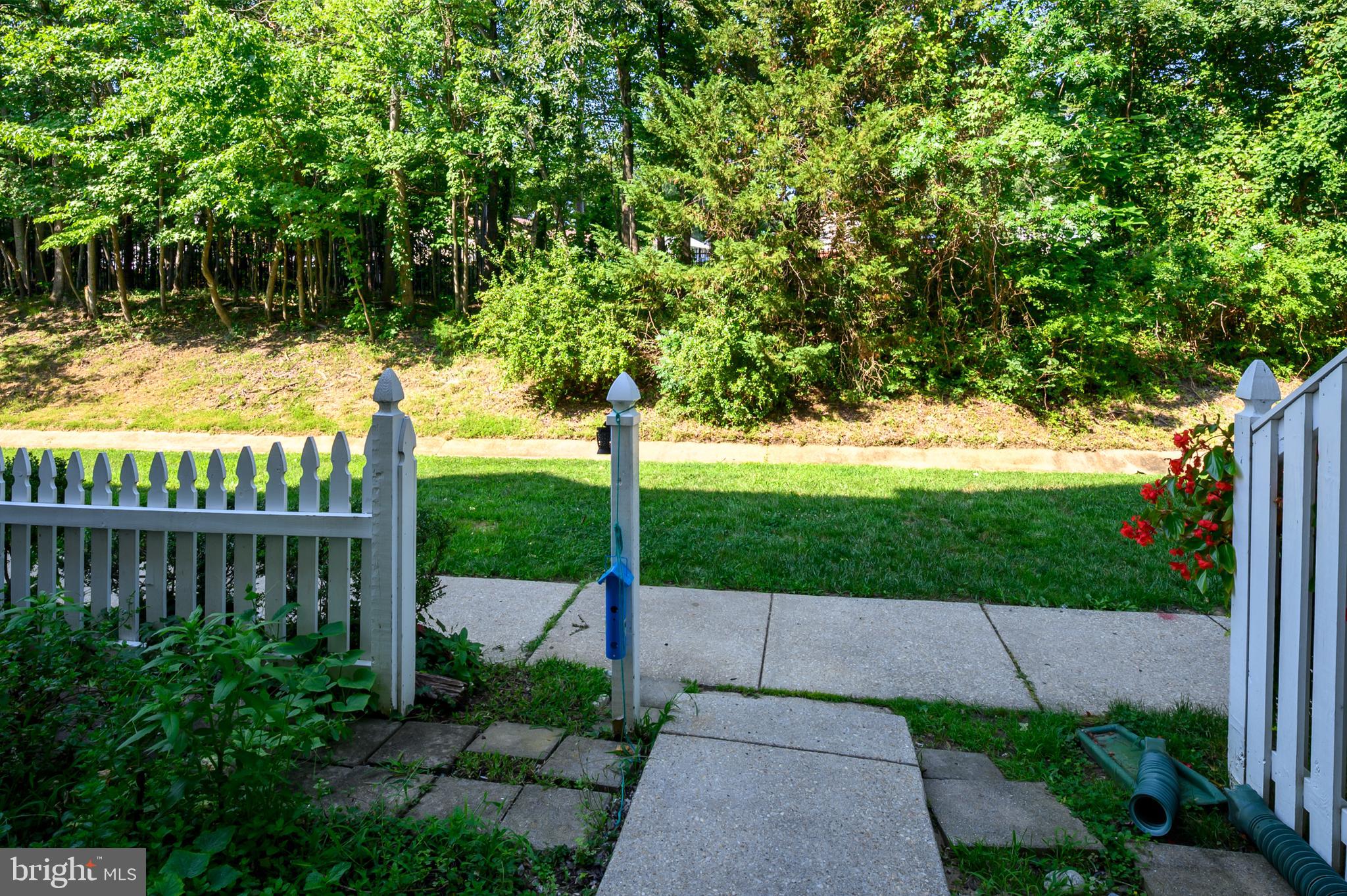 50 AMBERSTONE COURT K