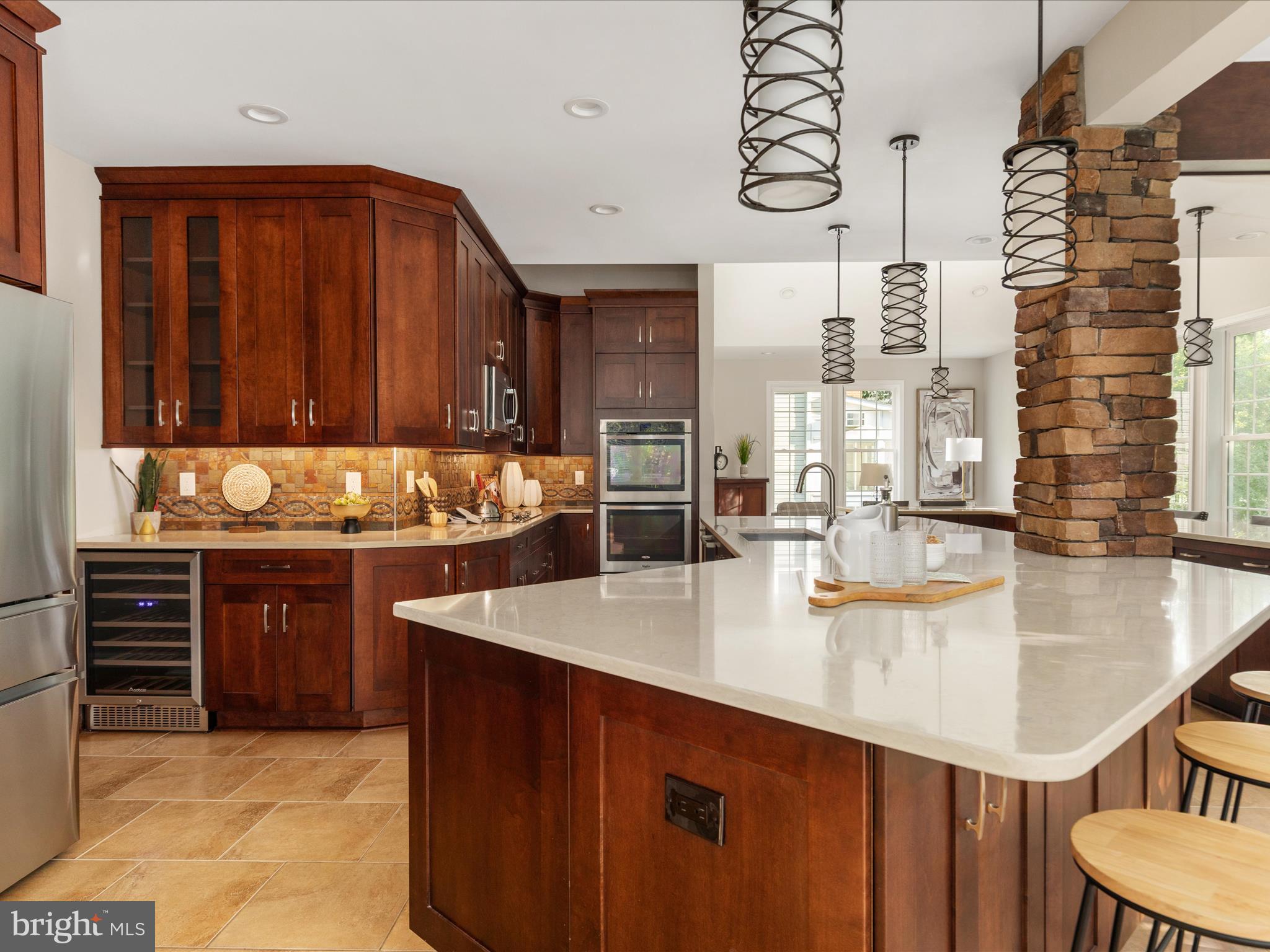 HAWTHORNE FOREST - Residential