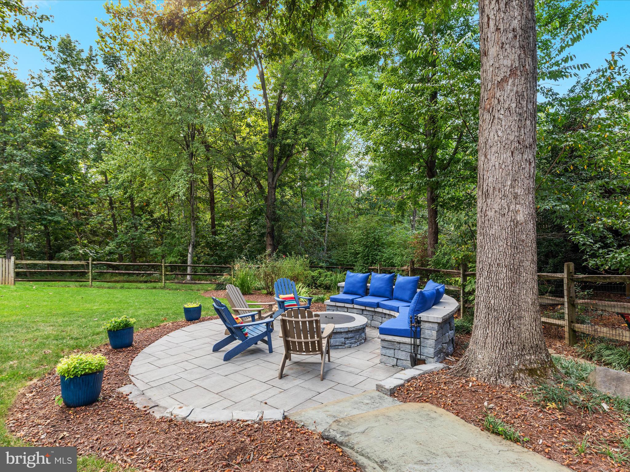 13611 BRITISH MANOR COURT