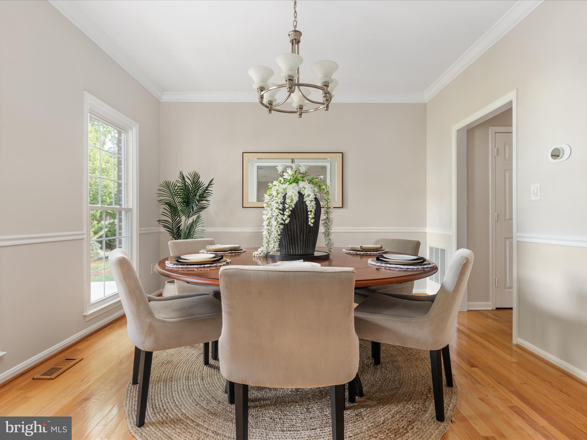 HAWTHORNE FOREST - Residential