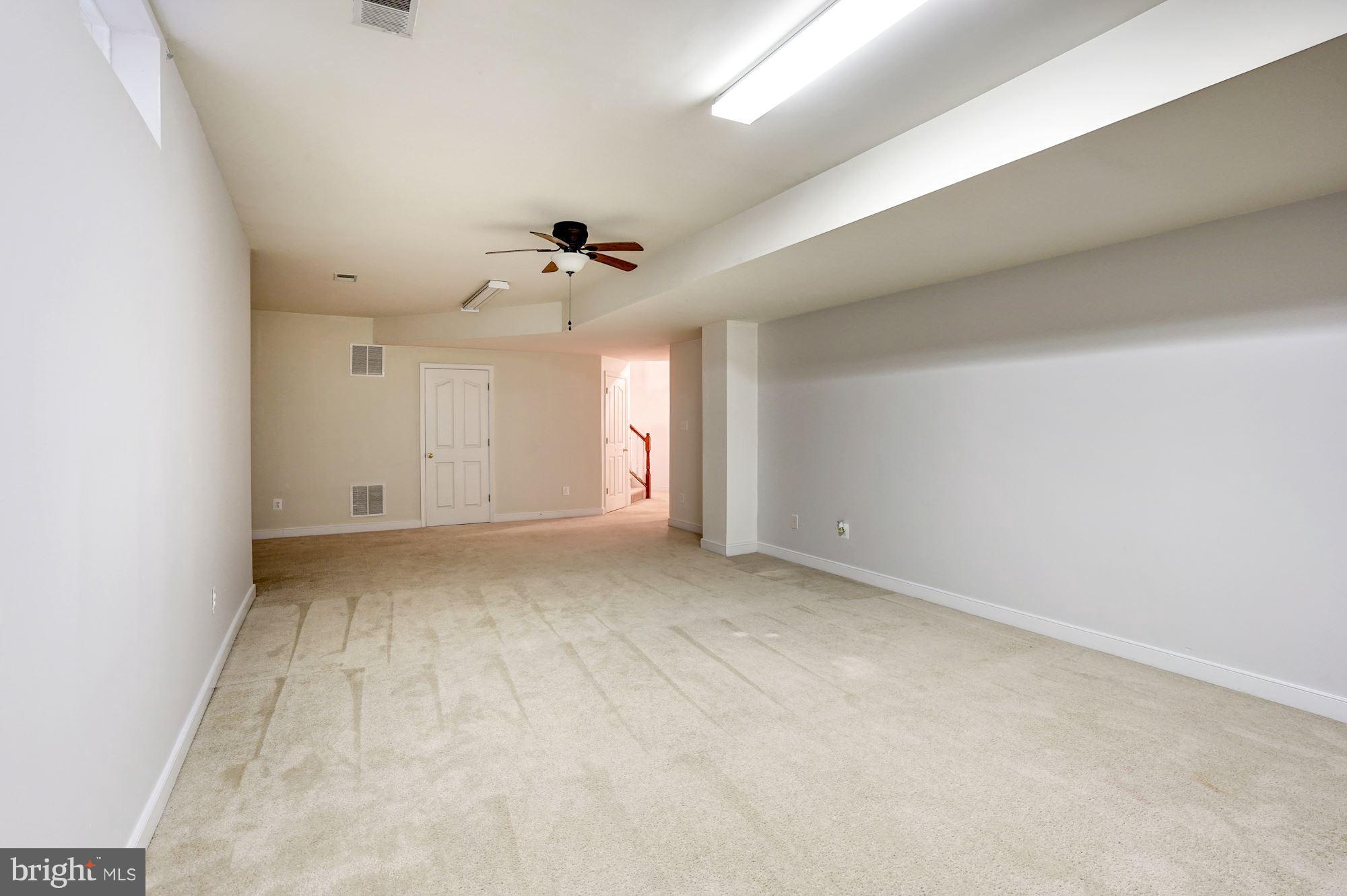 SIMMONS GROVE - Residential