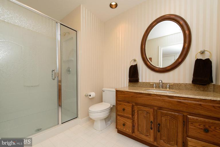 STURBRIDGE - Residential