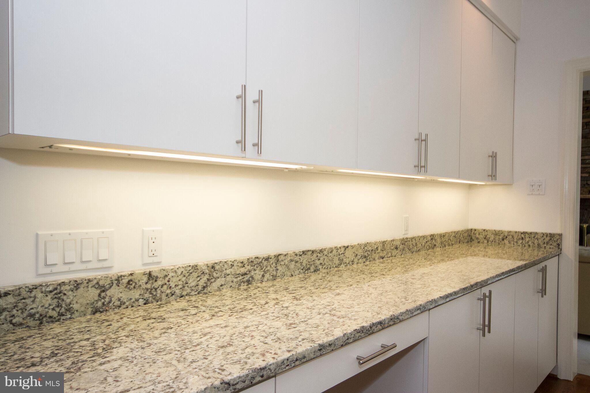 STURBRIDGE - Residential