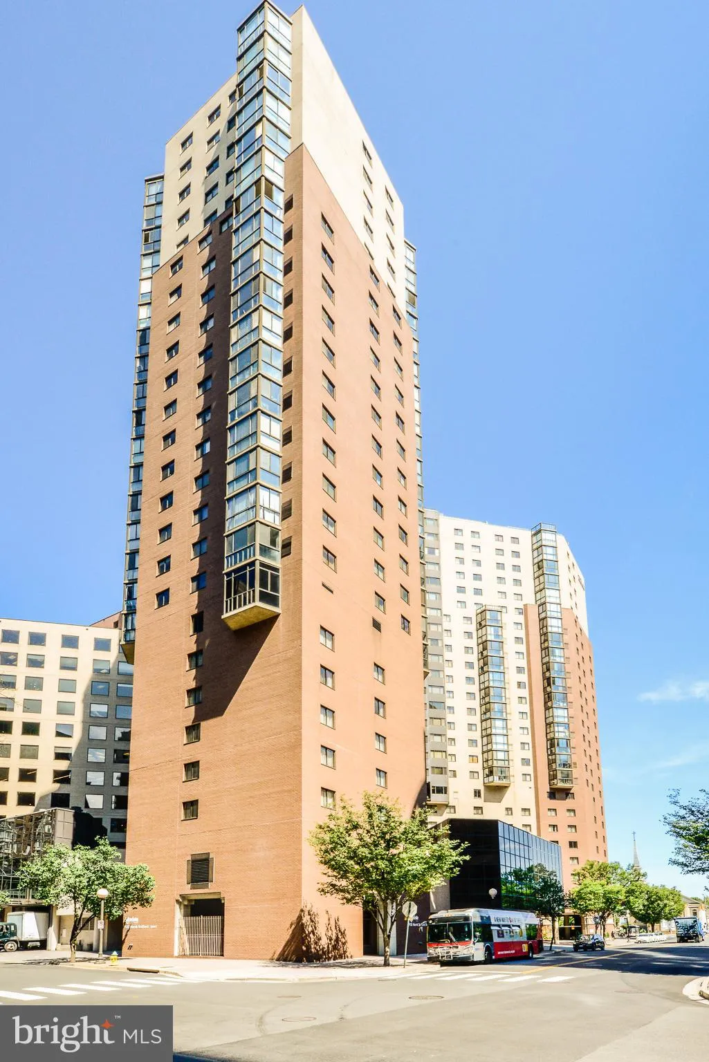 Additional image 2 of 900 Stafford Street N Unit 1011, Arlington, VA 22203