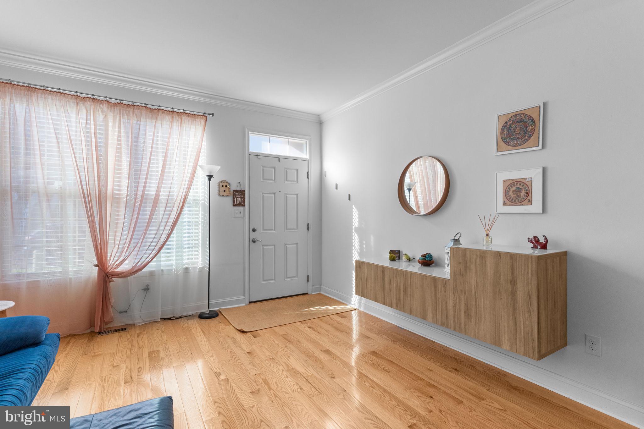 EMERALD WALK - Residential