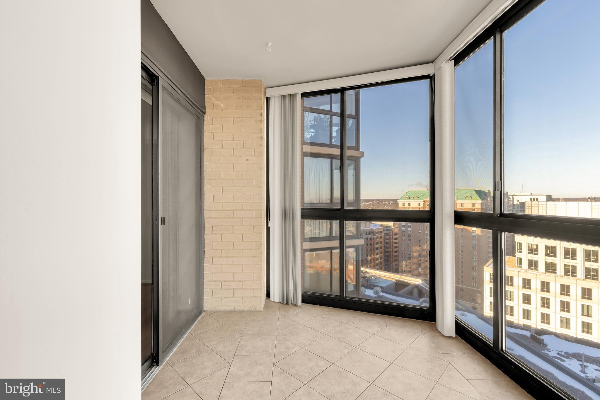 ALTA VISTA - Residential Lease