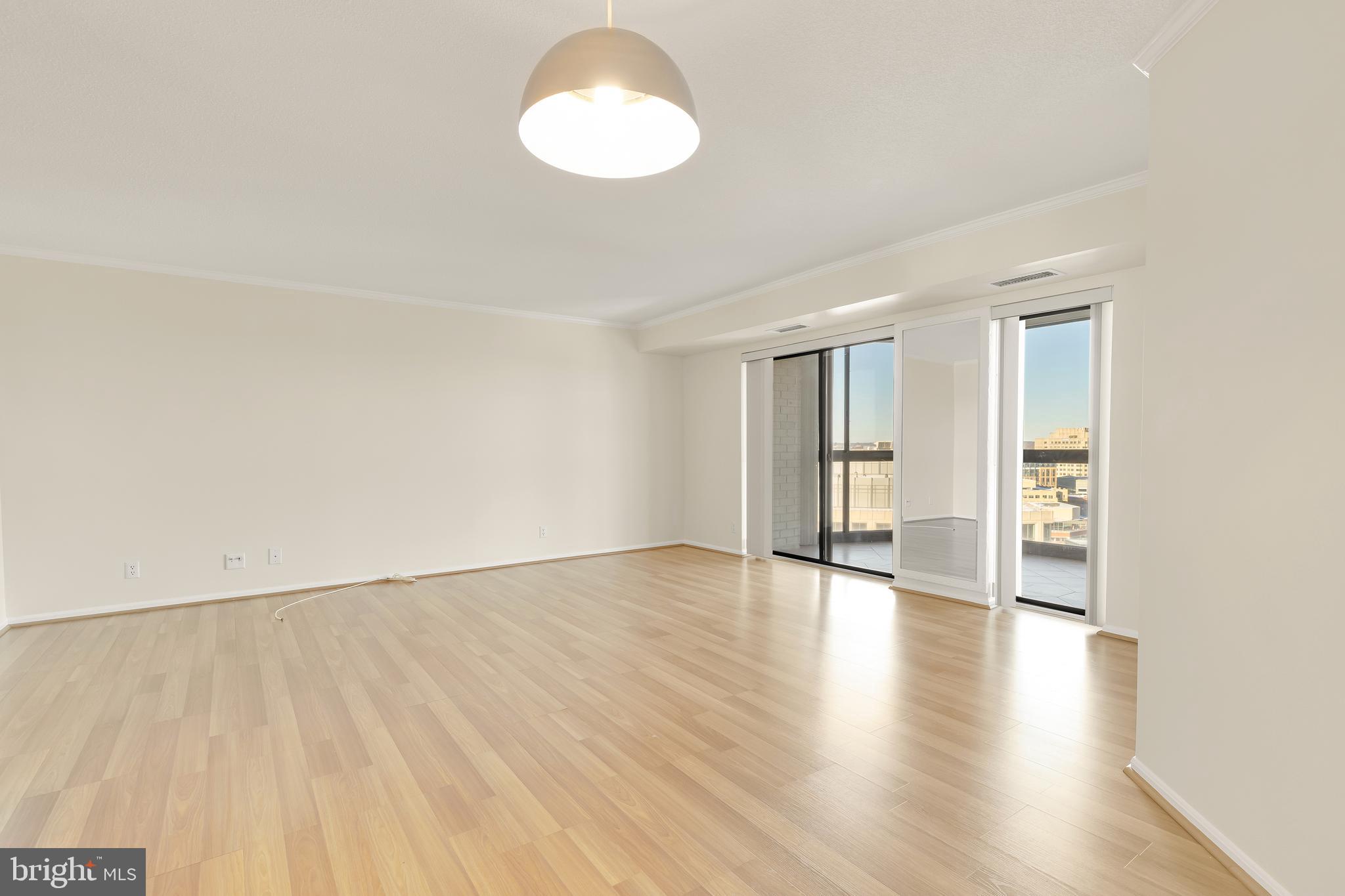 ALTA VISTA - Residential Lease