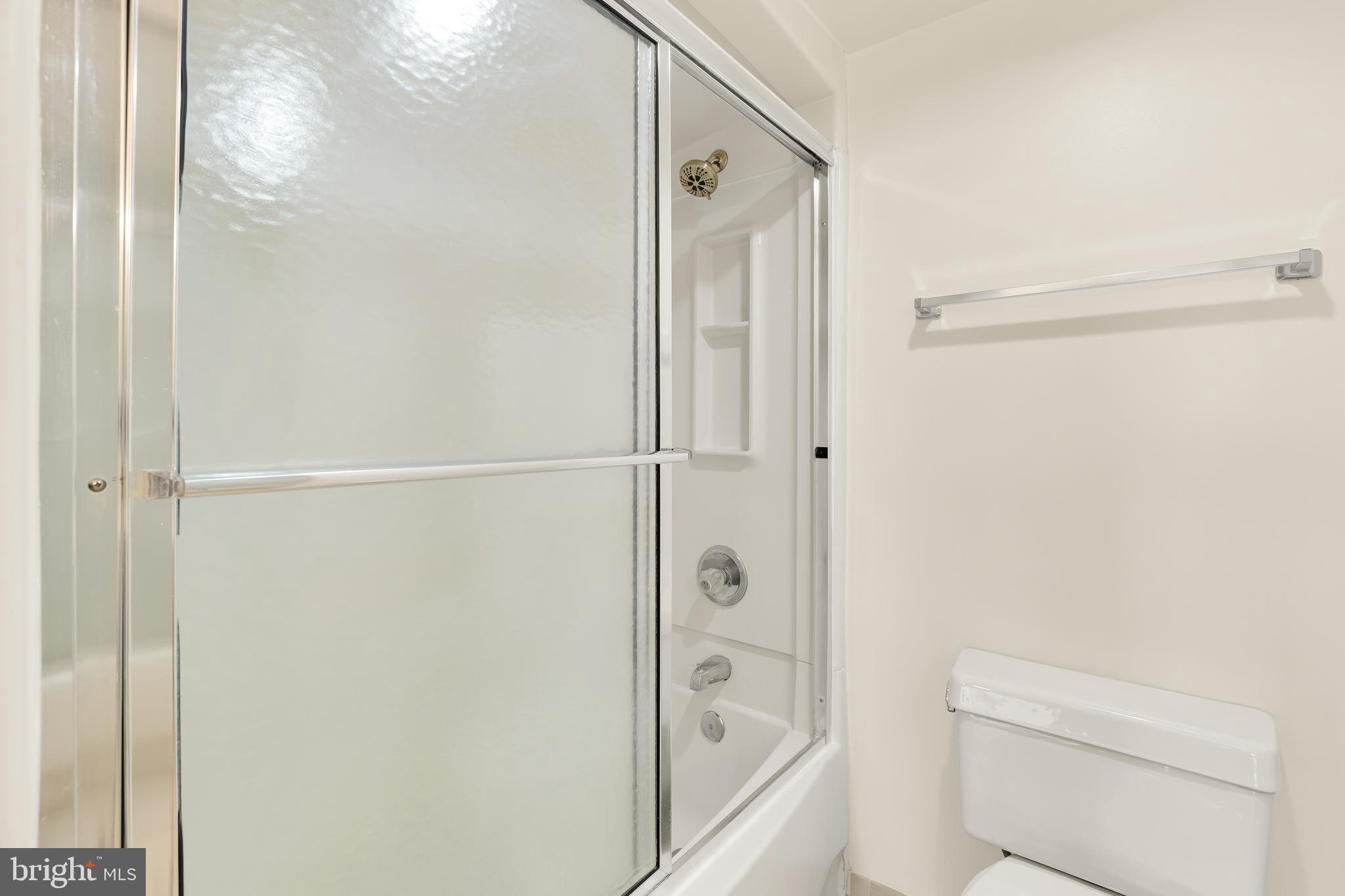 ALTA VISTA - Residential Lease