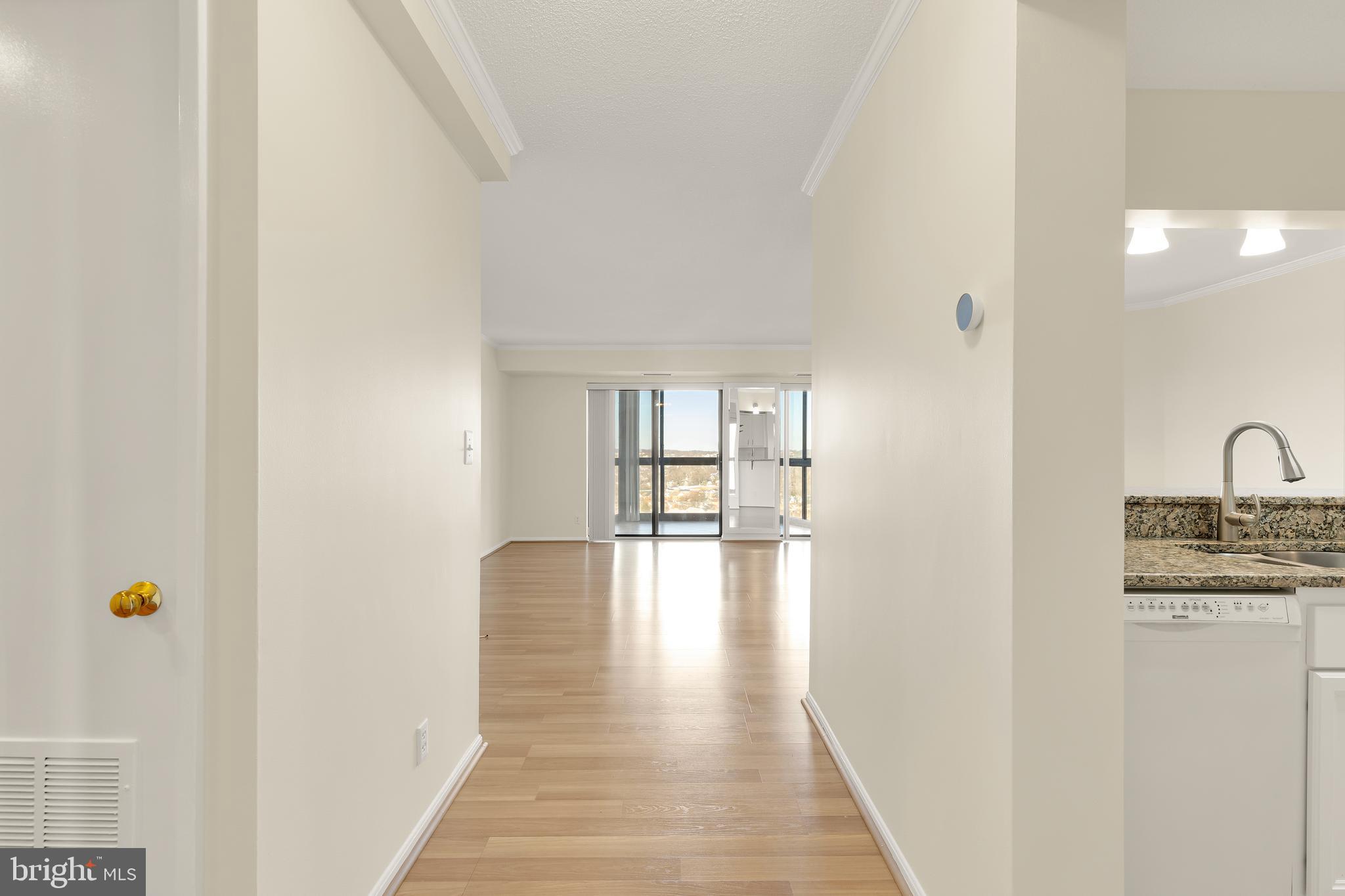 900 N STAFFORD STREET 2327