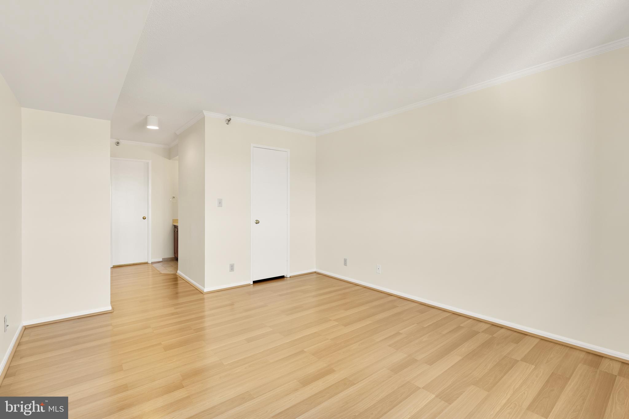 ALTA VISTA - Residential Lease