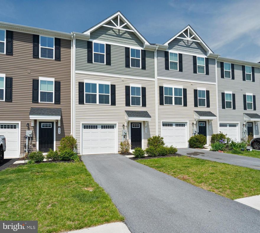 Like-New townhome with modern comforts and prime location!

Welcome to this stunning 3-bedroom, 2.5-bath townhome that’s just a few years old and still feels brand new.  Featuring a bright, open-concept floor plan with luxury vinyl plank flooring and designer finishes throughout, this home is perfect for modern living.

The gourmet kitchen boasts stainless steel appliances, granite countertops, a center island, gas range, and ample cabinet space—ideal for cooking and entertaining. The kitchen flows nicely into the living and dining areas.
A half-bath is conveniently located off the living room.  Upstairs, you’ll find a well-maintained primary suite with a walk-in closet plus a private bathroom with vanity and tub/shower.  Continuing upstairs,  are two additional bedrooms and a full bath.  A super convenient laundry space with a washer and dryer is thoughtfully placed upstairs for ease of use.

This low-maintenance home also includes an attached garage, digital A/C system, and access to community amenities such as a dog park,  green spaces, and a nearby playground. Located in a desirable neighborhood close to shopping, dining, top-rated schools, and commuter routes, this townhome offers both comfort and convenience.

Don’t miss your chance to own this move-in-ready gem!