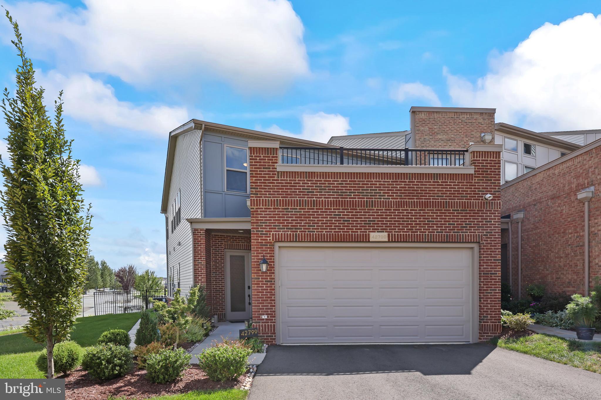 BRAMBLETON - Residential