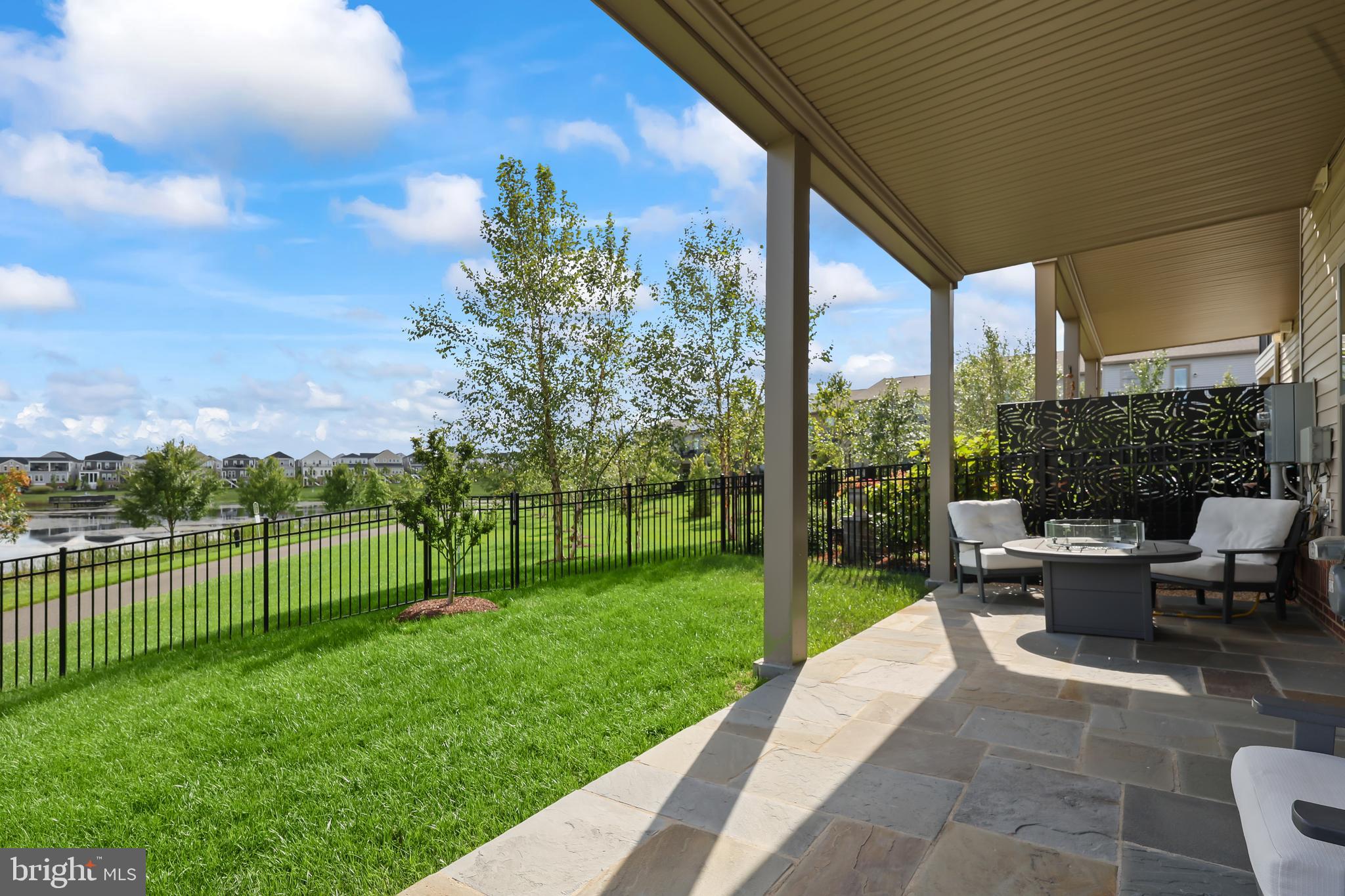 BRAMBLETON - Residential