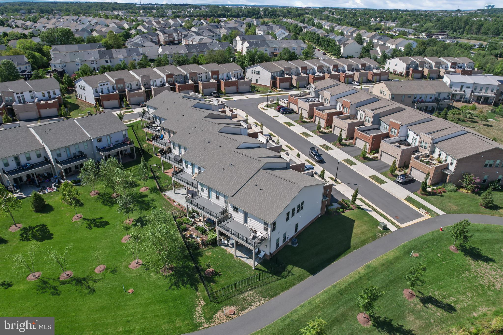 BRAMBLETON - Residential