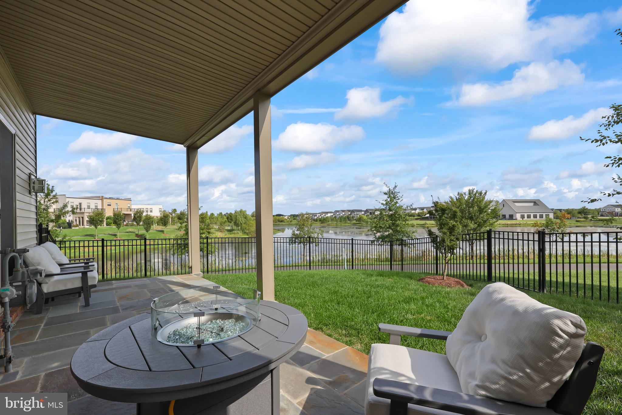 BRAMBLETON - Residential