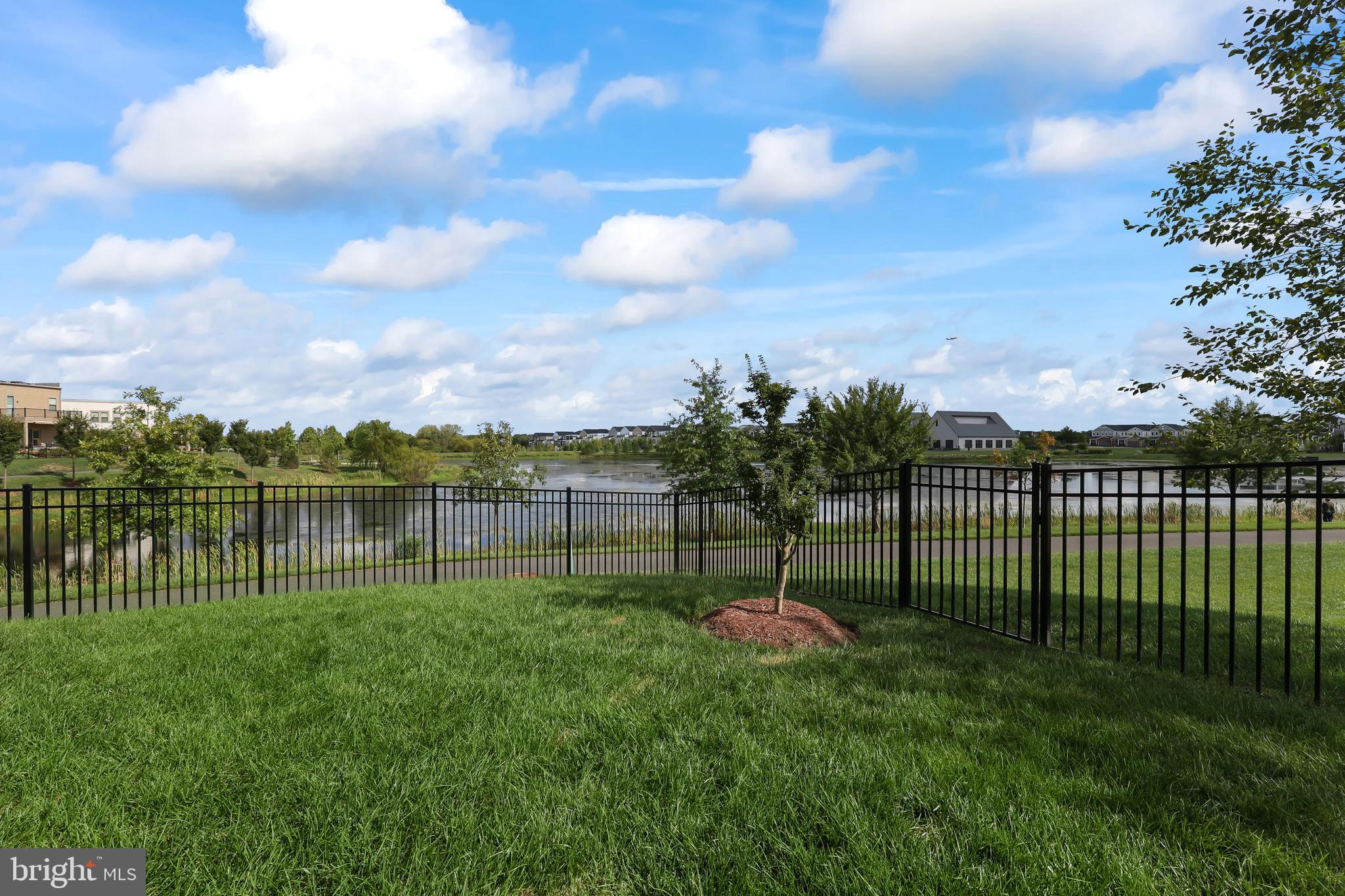 BRAMBLETON - Residential