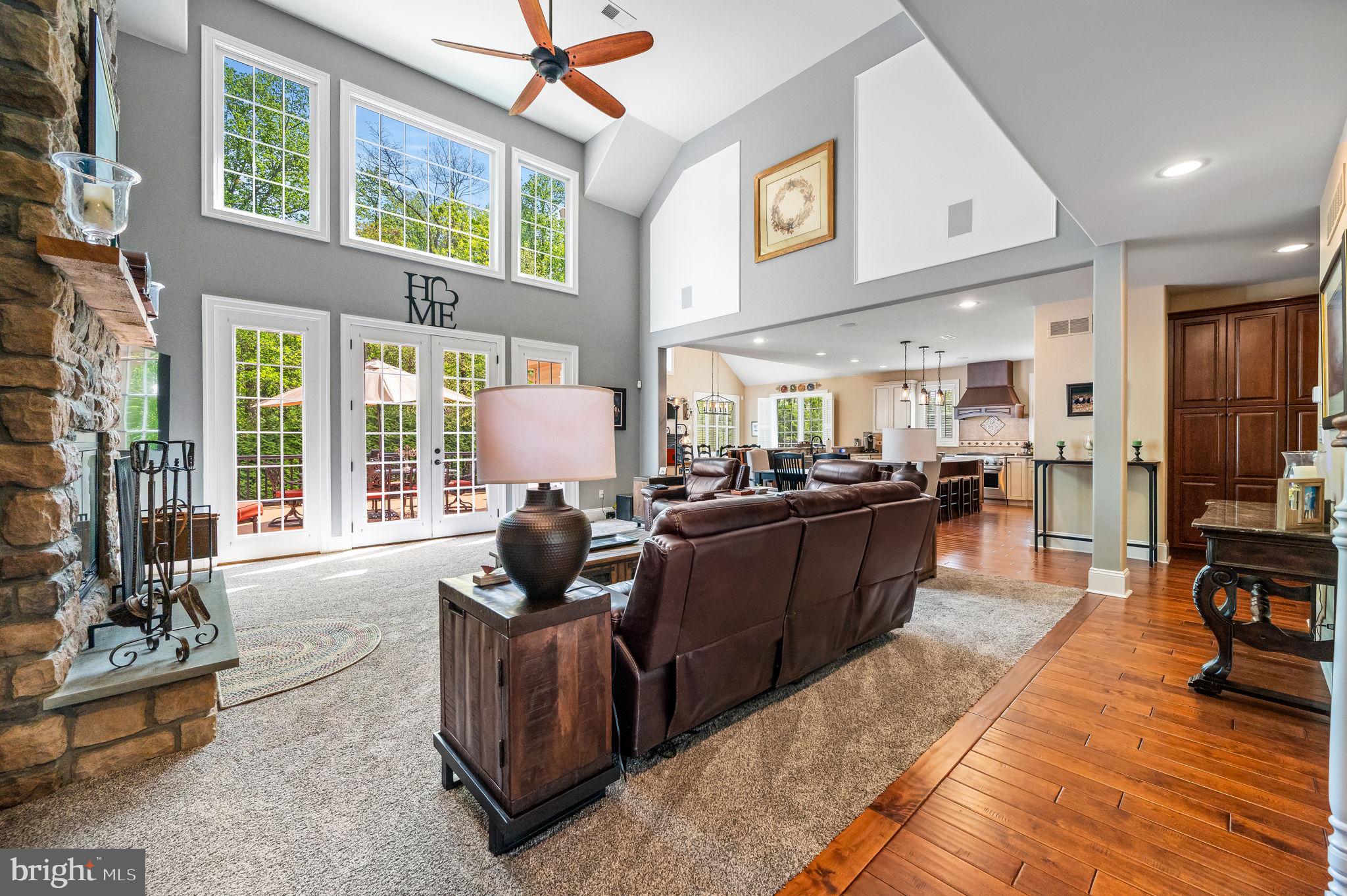 RADNOR HUNT - Residential