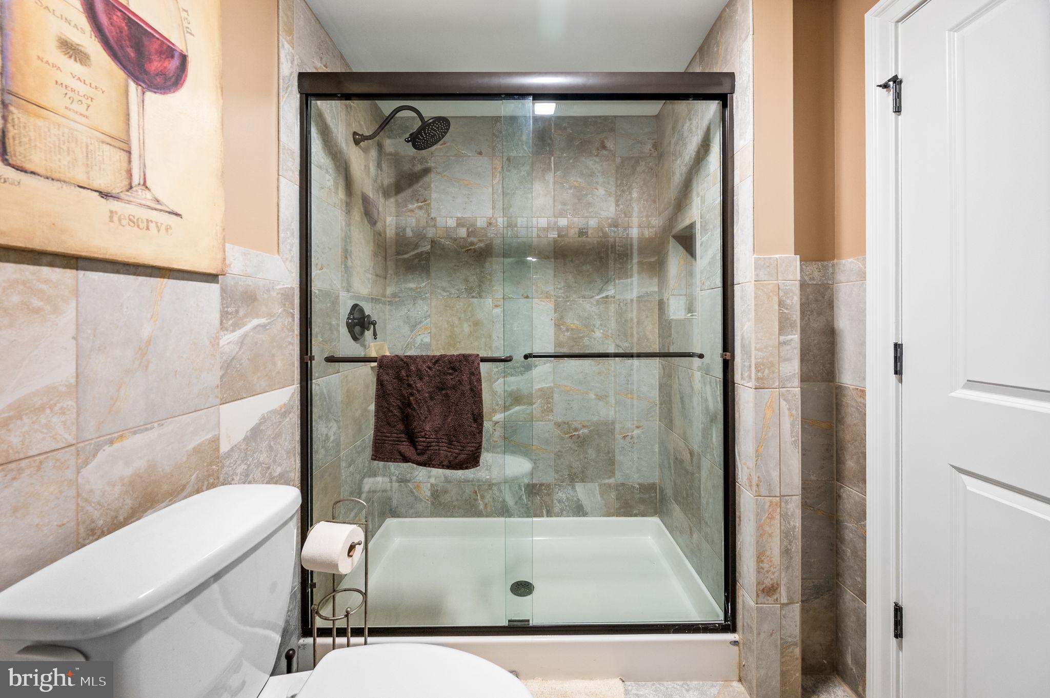 RADNOR HUNT - Residential