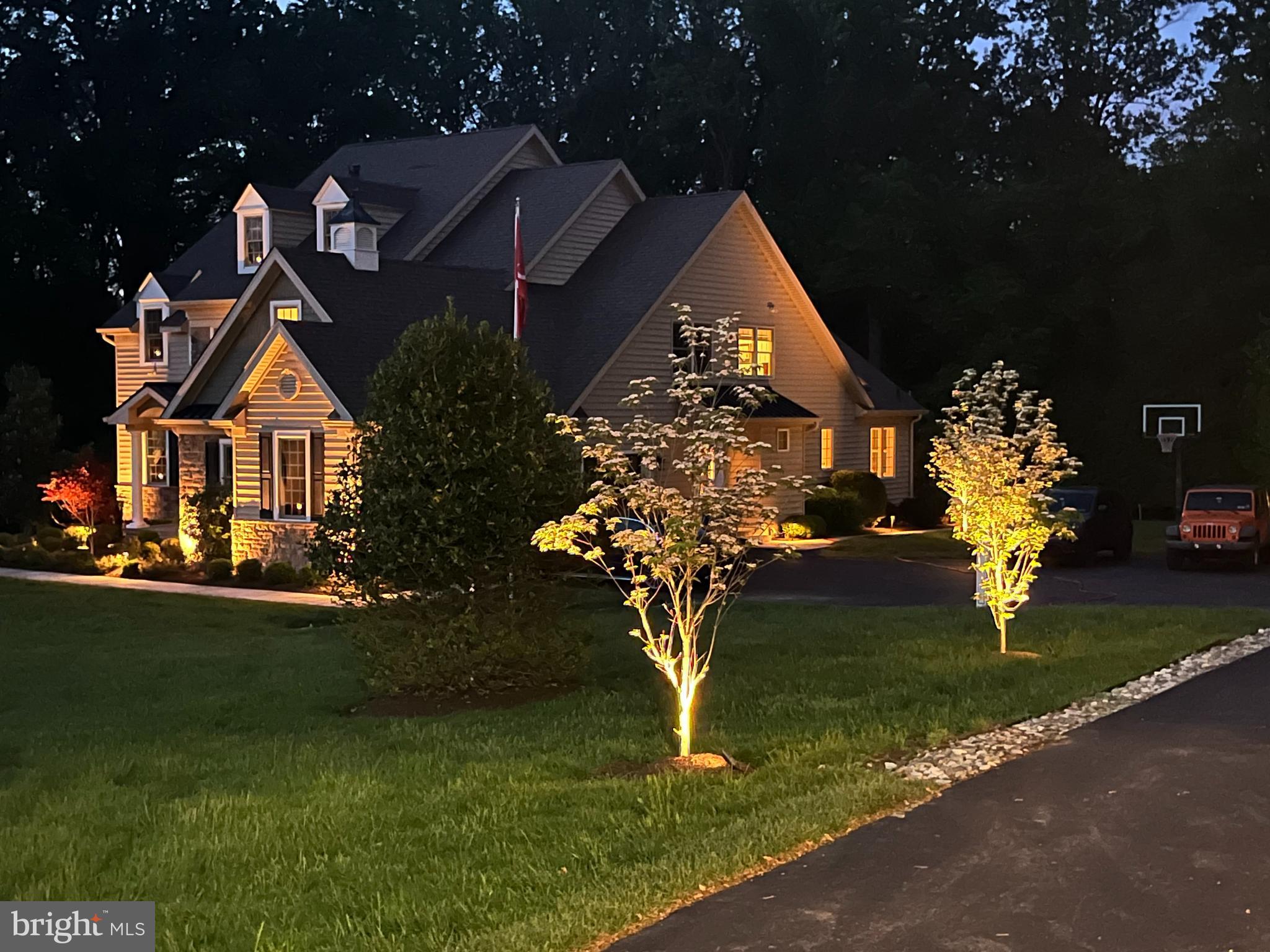 RADNOR HUNT - Residential