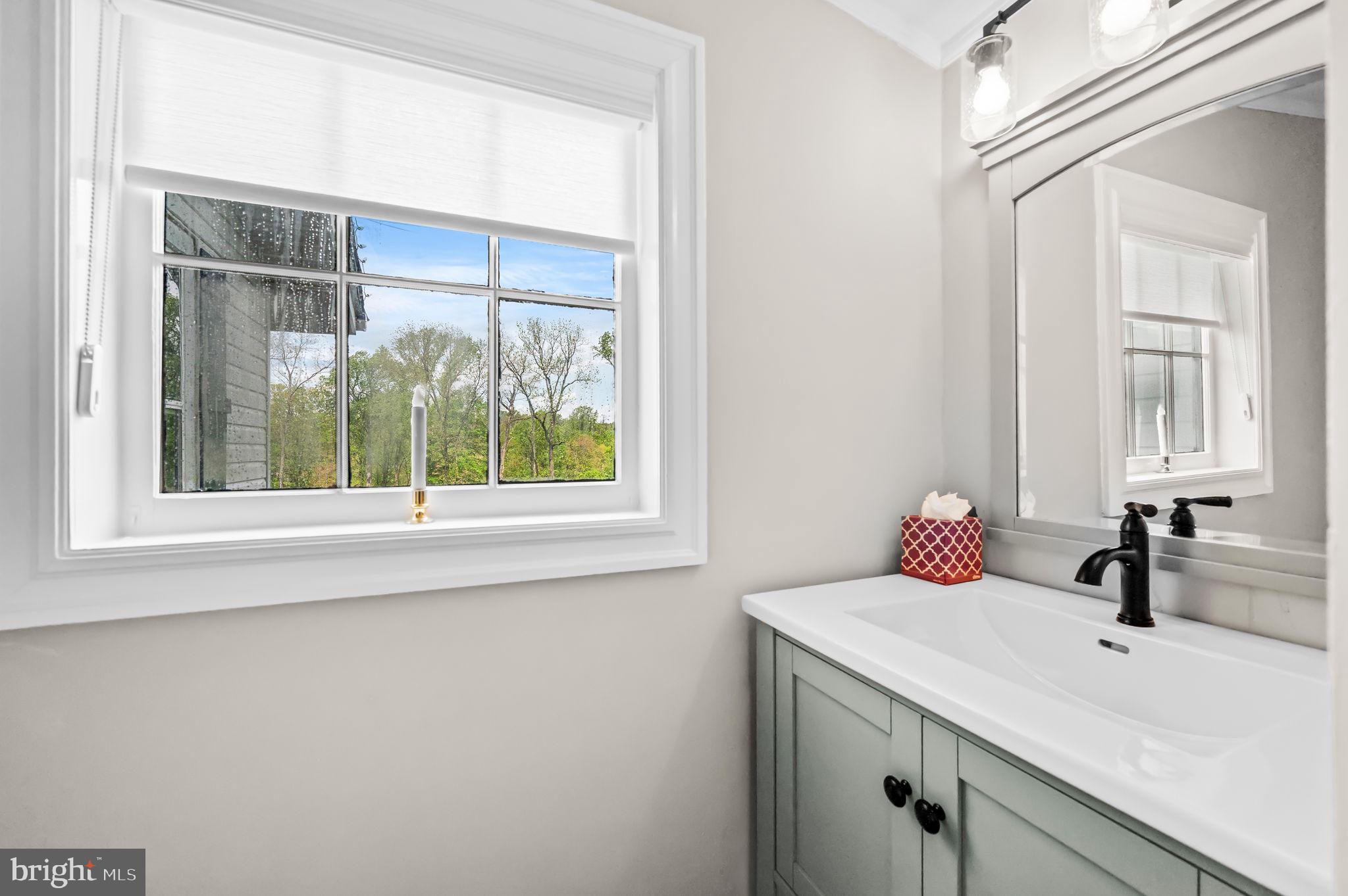 RADNOR HUNT - Residential