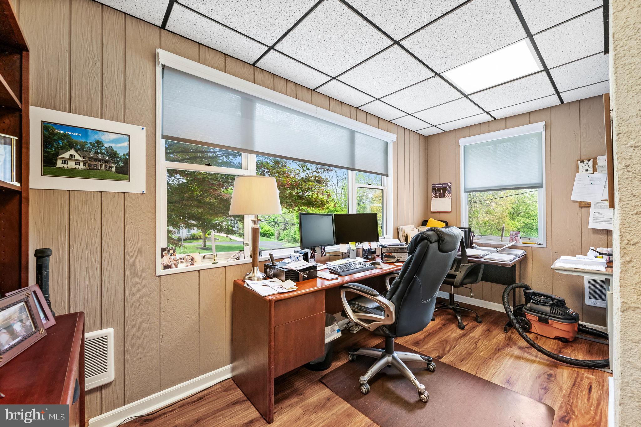 RADNOR HUNT - Residential