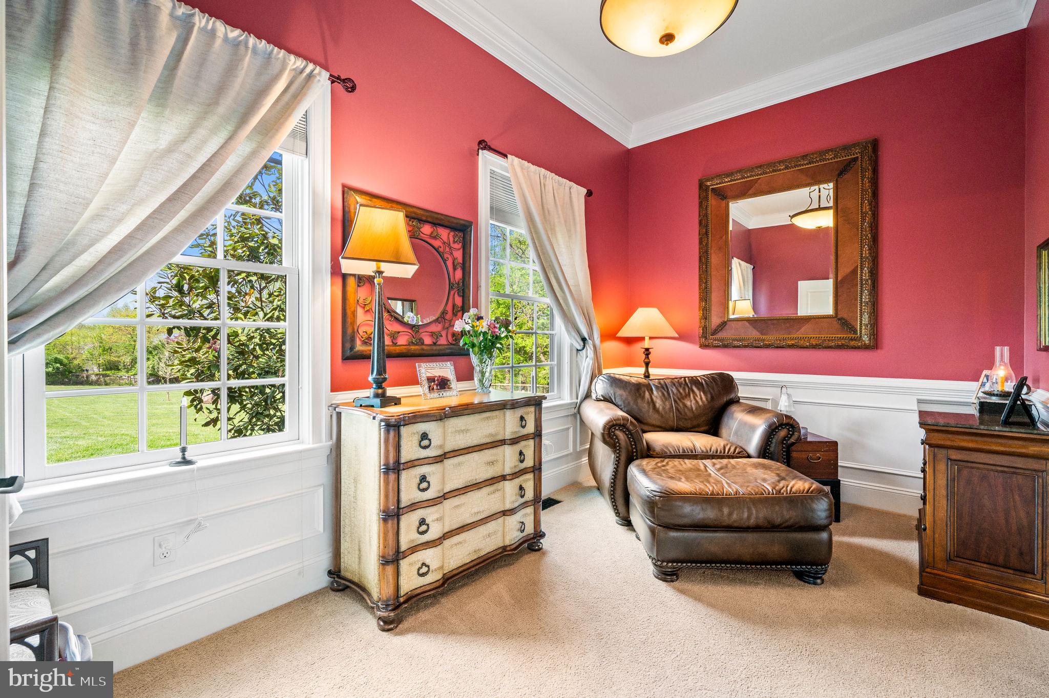 RADNOR HUNT - Residential