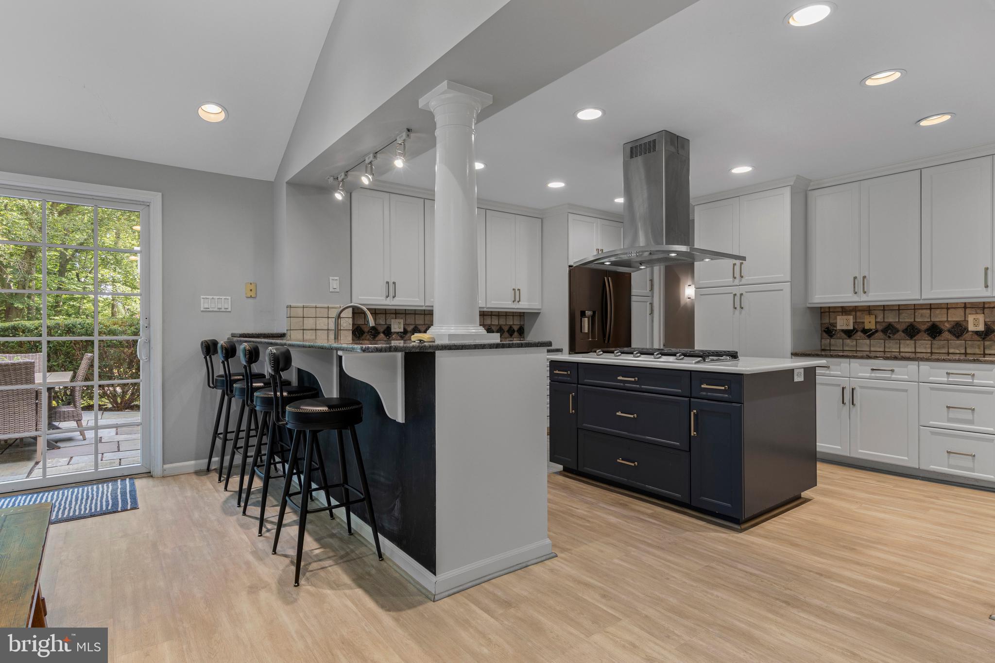 WEIRWOOD - Residential