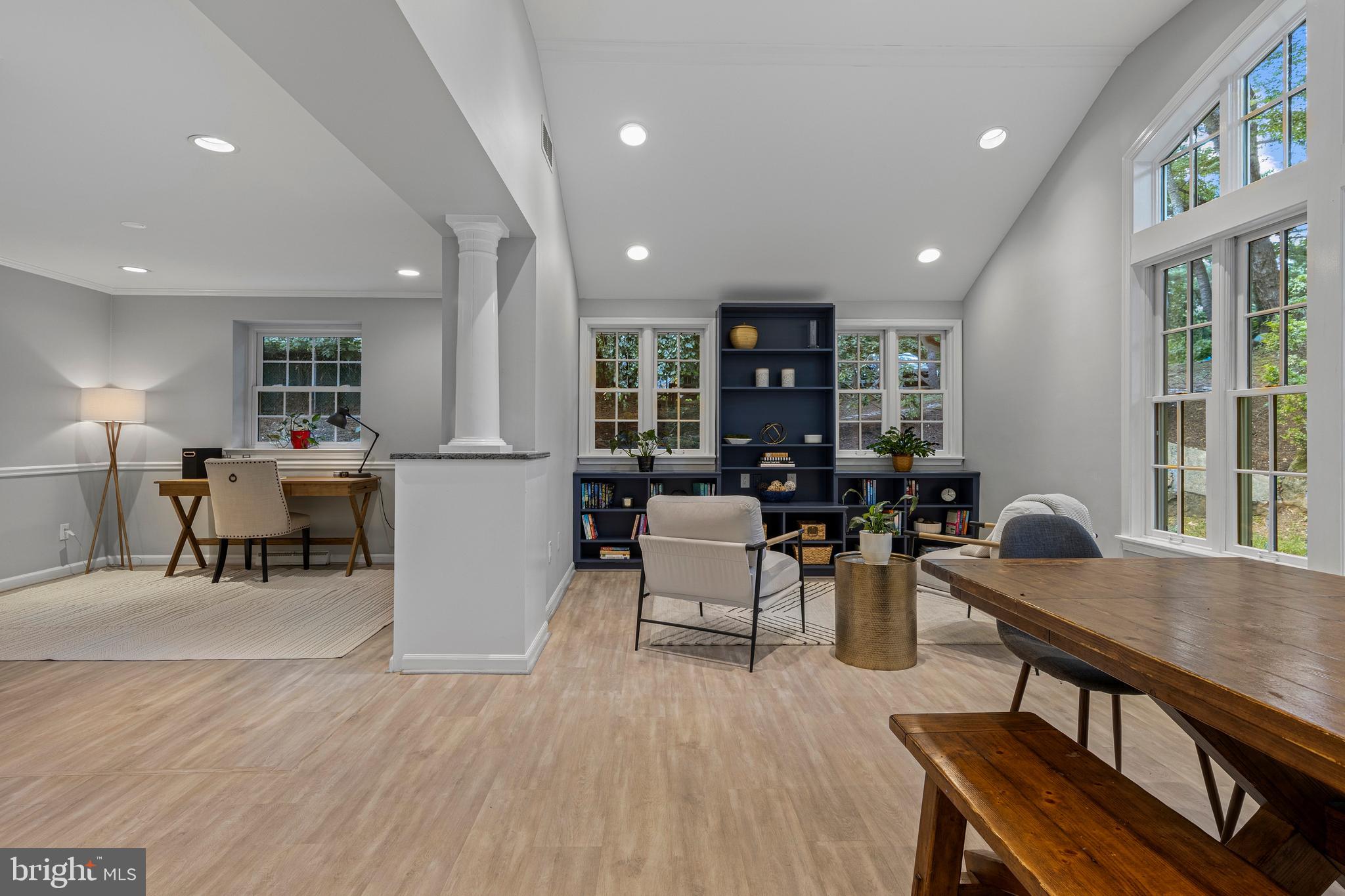 WEIRWOOD - Residential